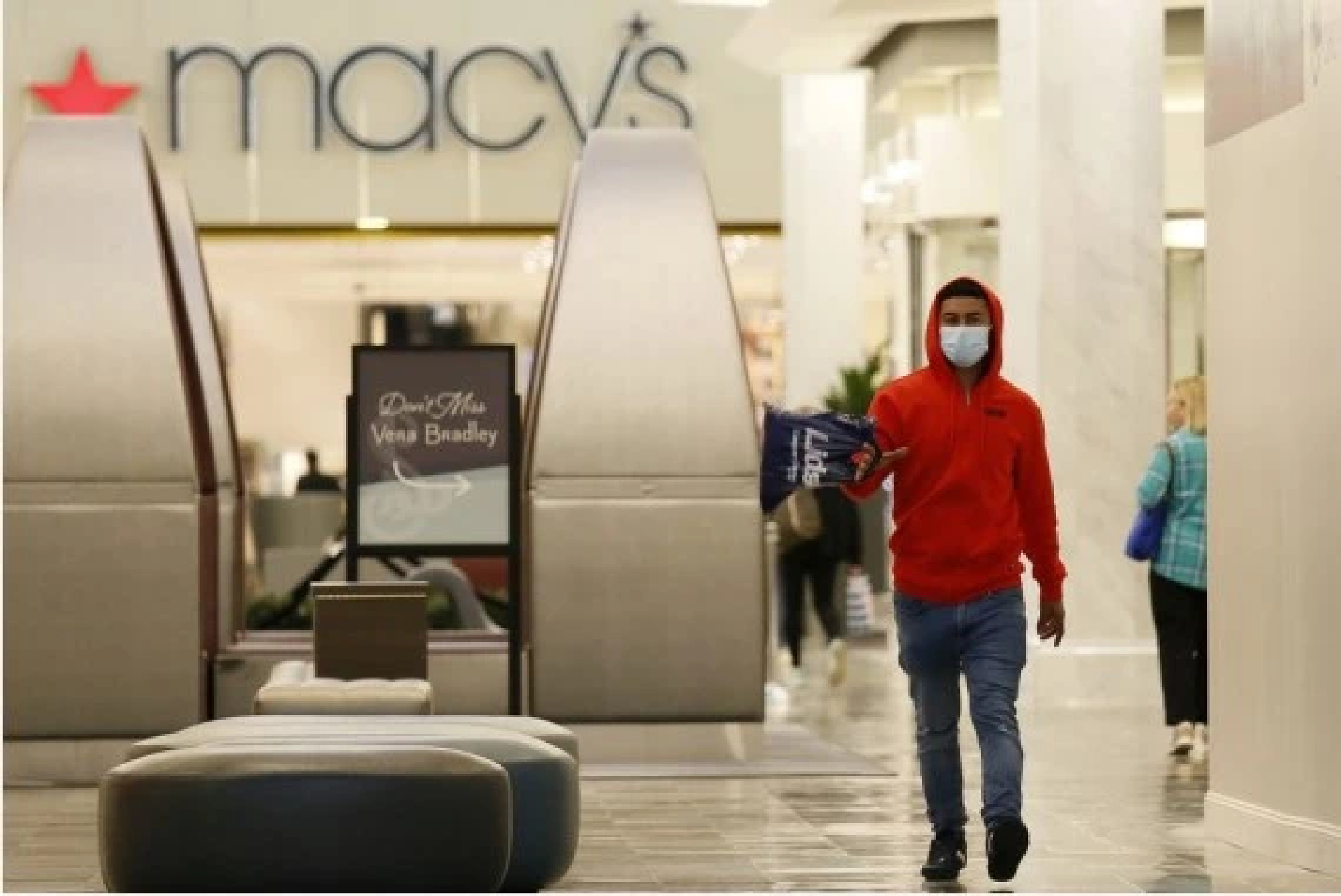 World Insights: Americans split over mask mandate as COVID-19 cases continue to fall