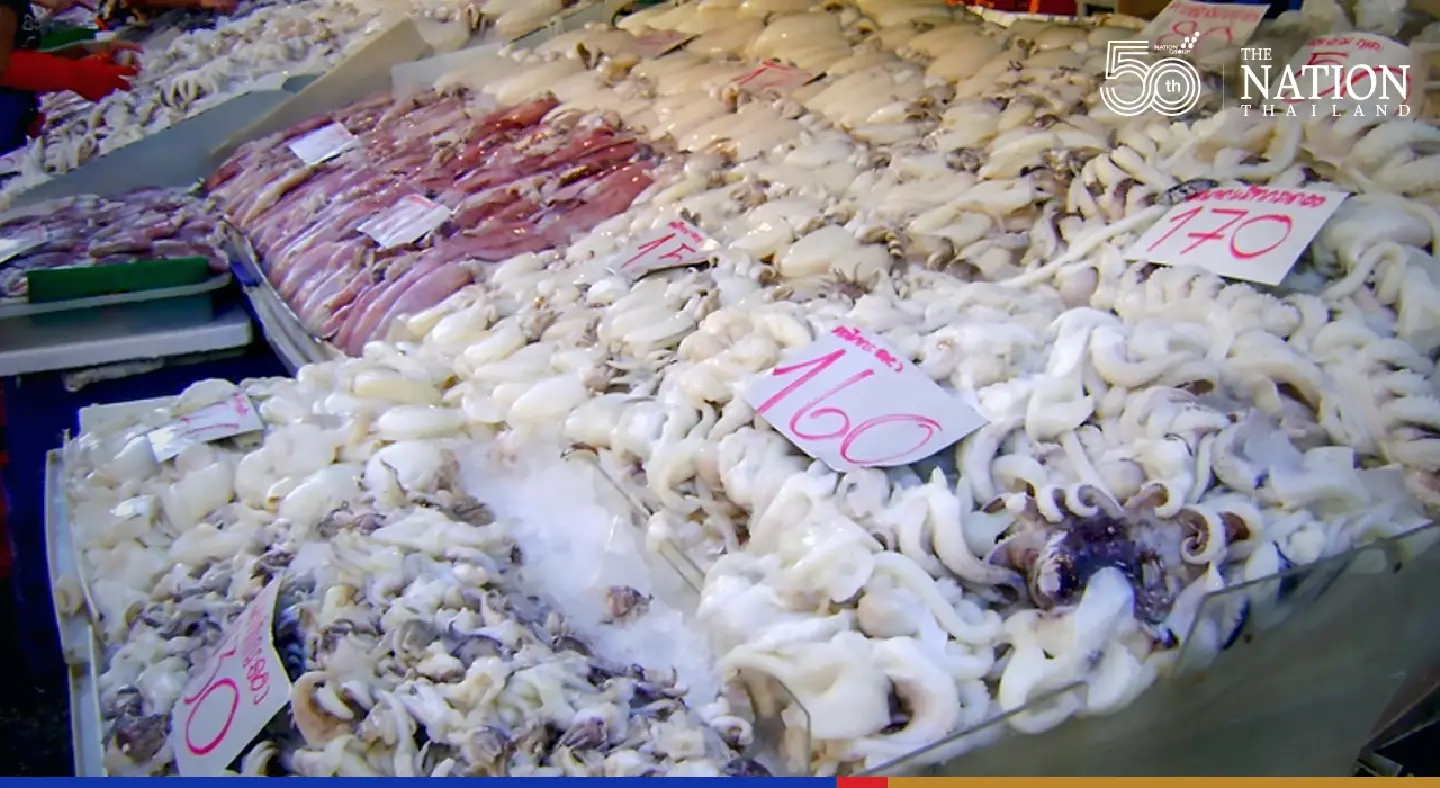 Samut Songkhram seafood sales soar after Rayong oil spill Samut Songkhram seafood sales soar after Rayong oil spill