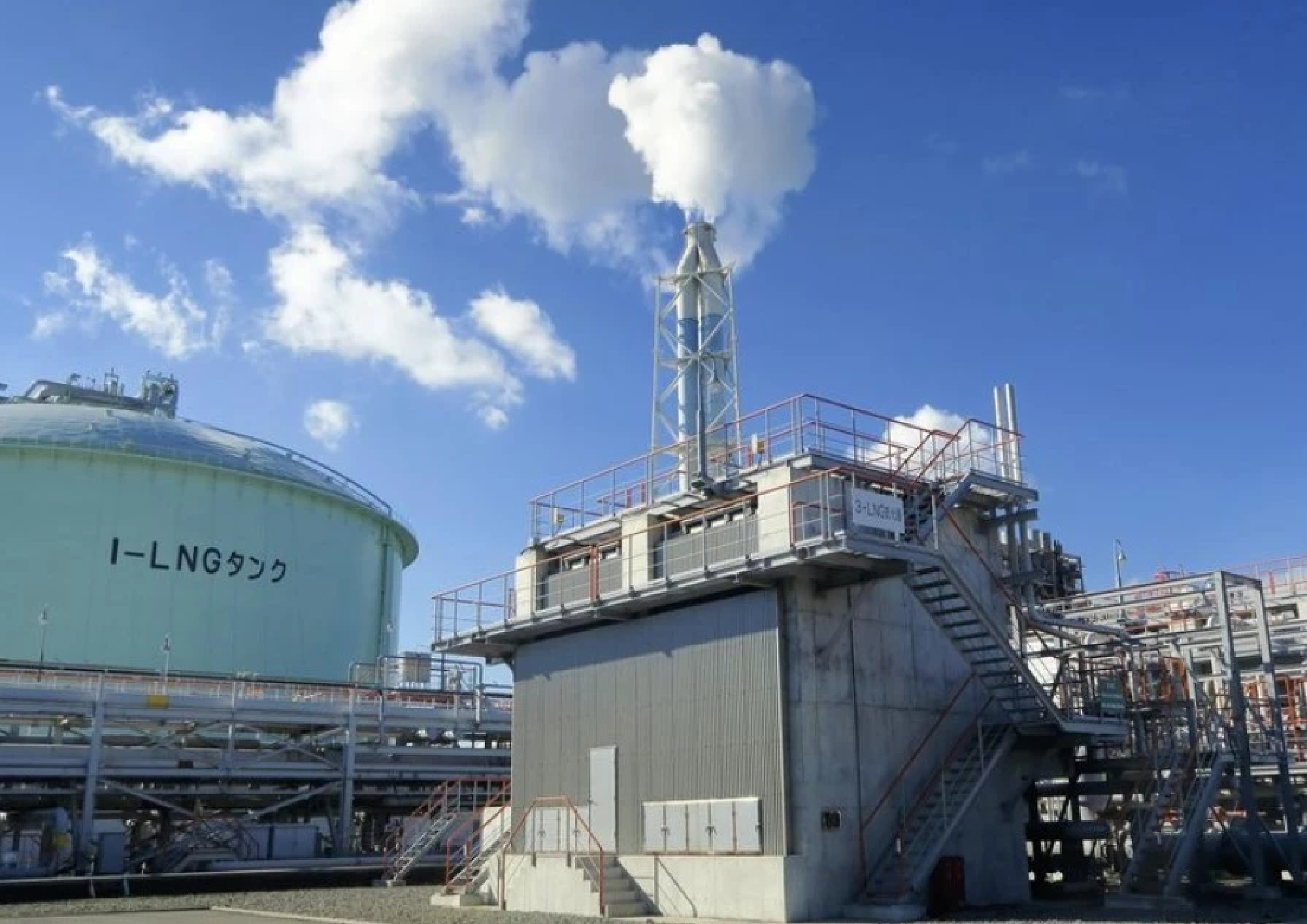 Japan to provide excess imported LNG to Europe amid Ukraine tensions