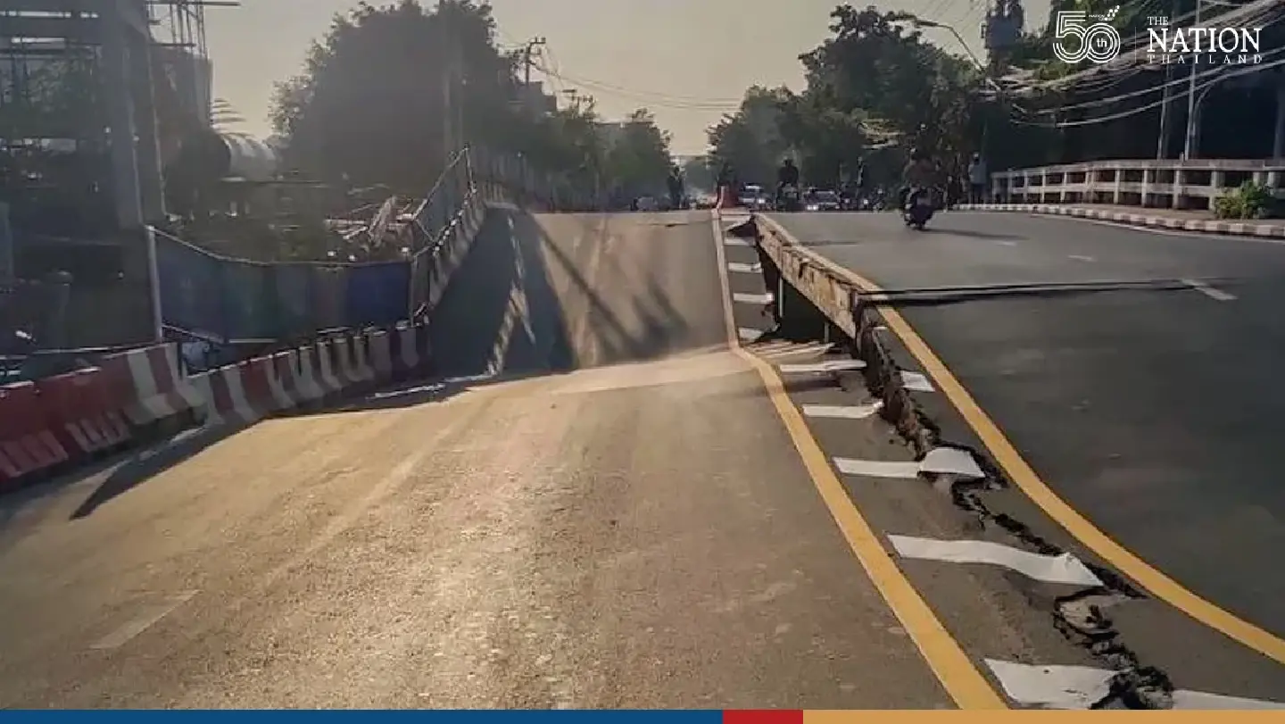 Collapse of Bangkok bridge ‘caused by water erosion’ Collapse of Bangkok bridge ‘caused by water erosion’