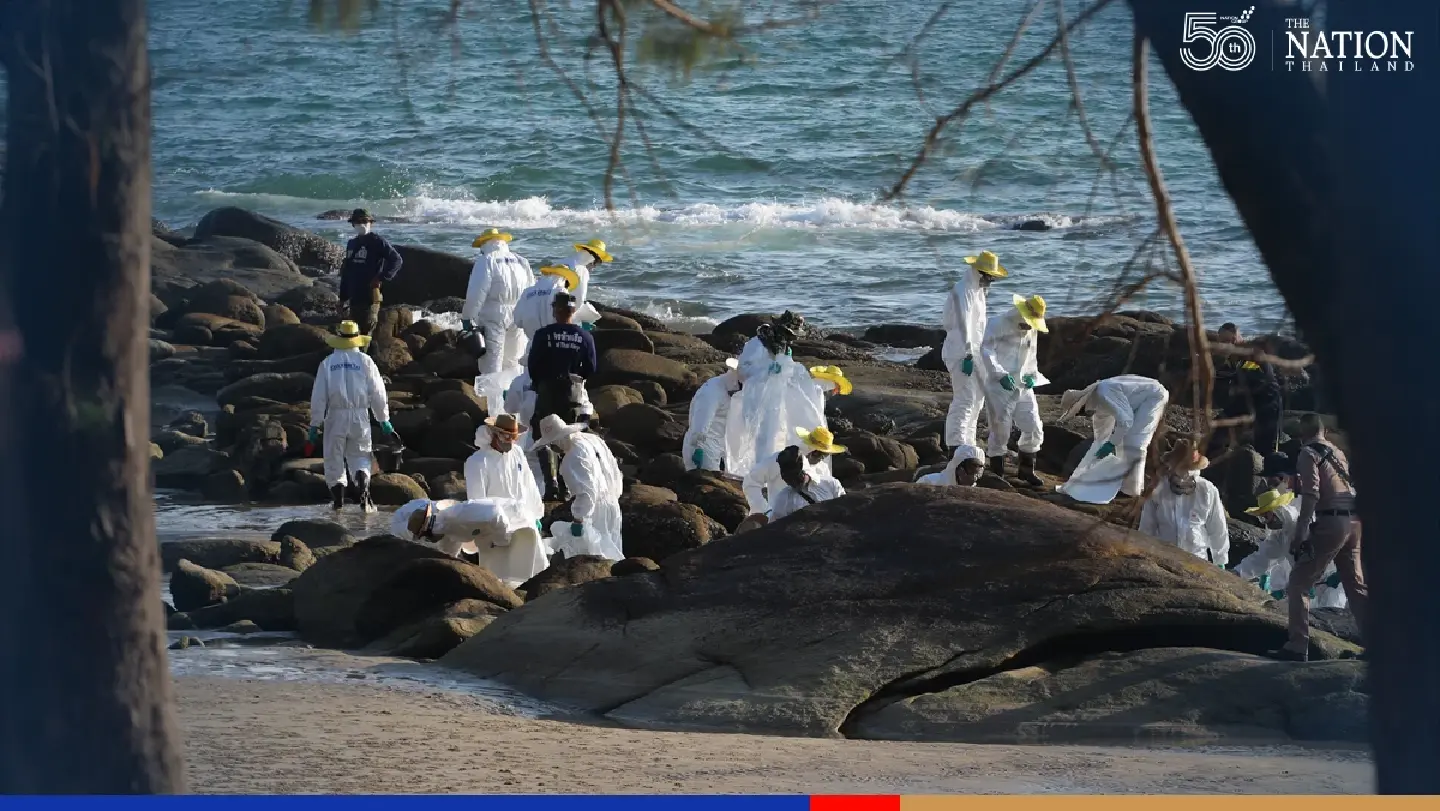 Complaints piling up as tourism operators struggle with Rayong oil leak