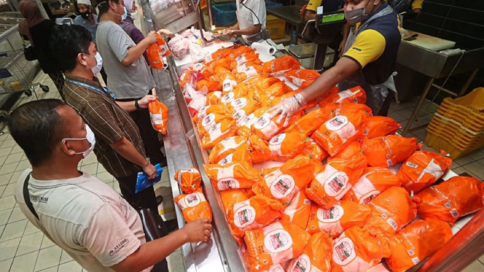 Cheaper chicken likely to be on the menu for Malaysians