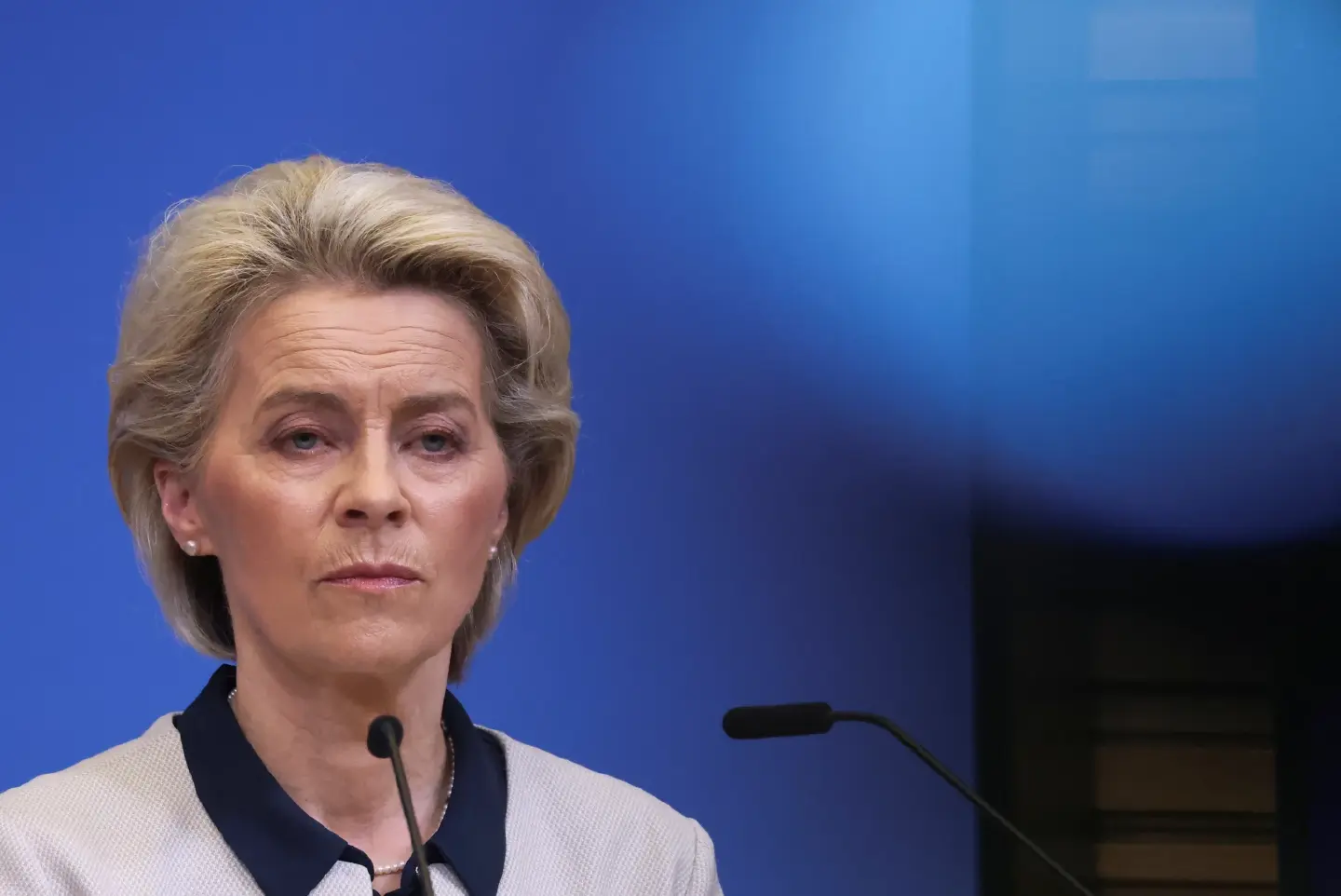 EU agrees new sanctions, says "Putin must and will fail" EU agrees new sanctions, says "Putin must and will fail"