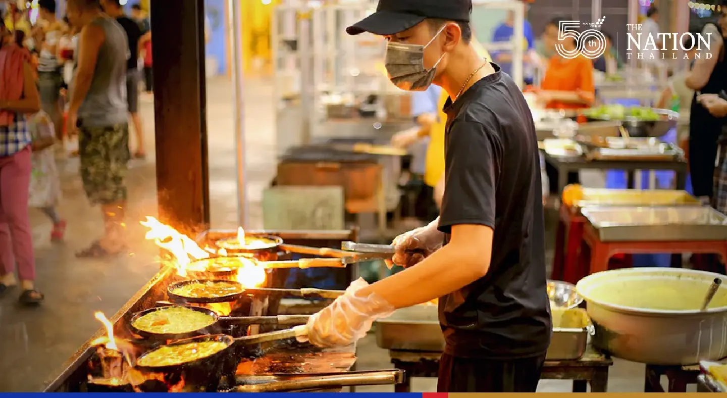 Cooking gas price to jump 15 baht when freeze expires in March: Ministry Cooking gas price to jump 15 baht when freeze expires in March: Ministry