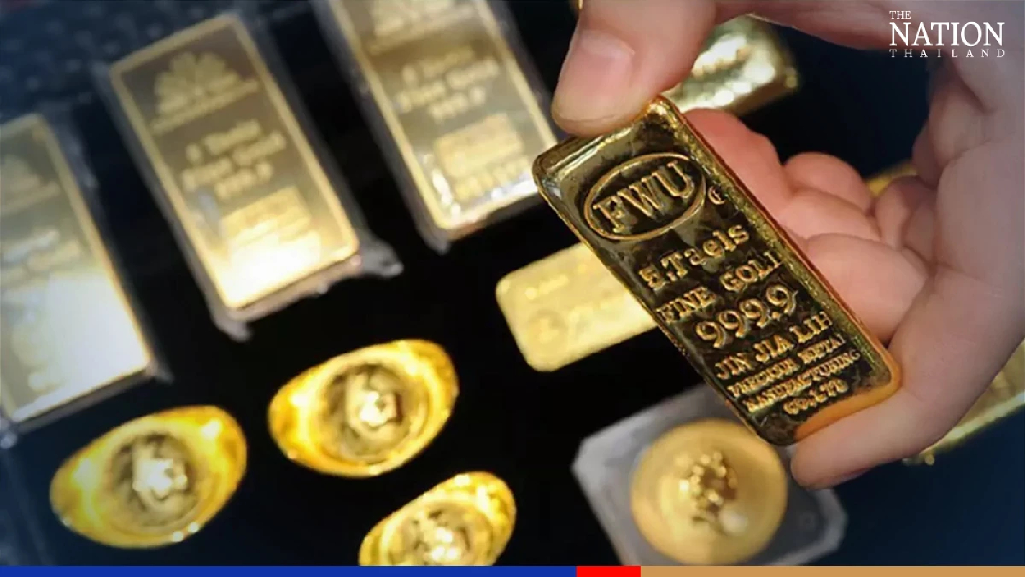 Gold glitters as Russia-Ukraine conflict sends prices rising