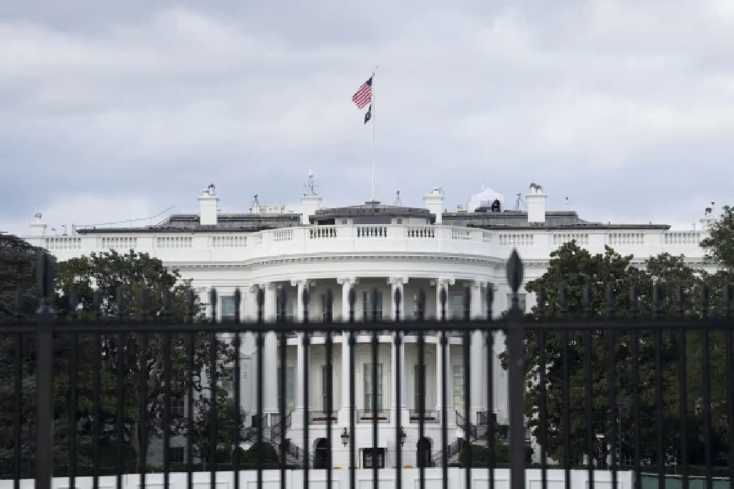 U.S. State Department urges Americans to depart Ukraine "now" U.S. State Department urges Americans to depart Ukraine "now"