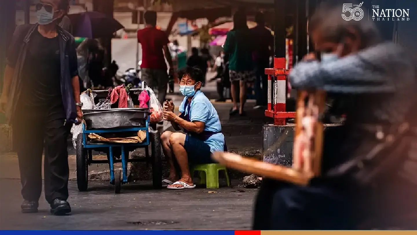 Over 40,000 people fall below poverty line in Thailand since 2019 Over 40,000 people fall below poverty line in Thailand since 2019