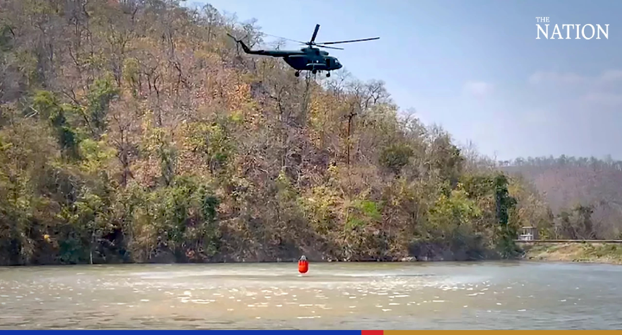 Army chopper succeeds in smothering Mae Hong Son wildfire