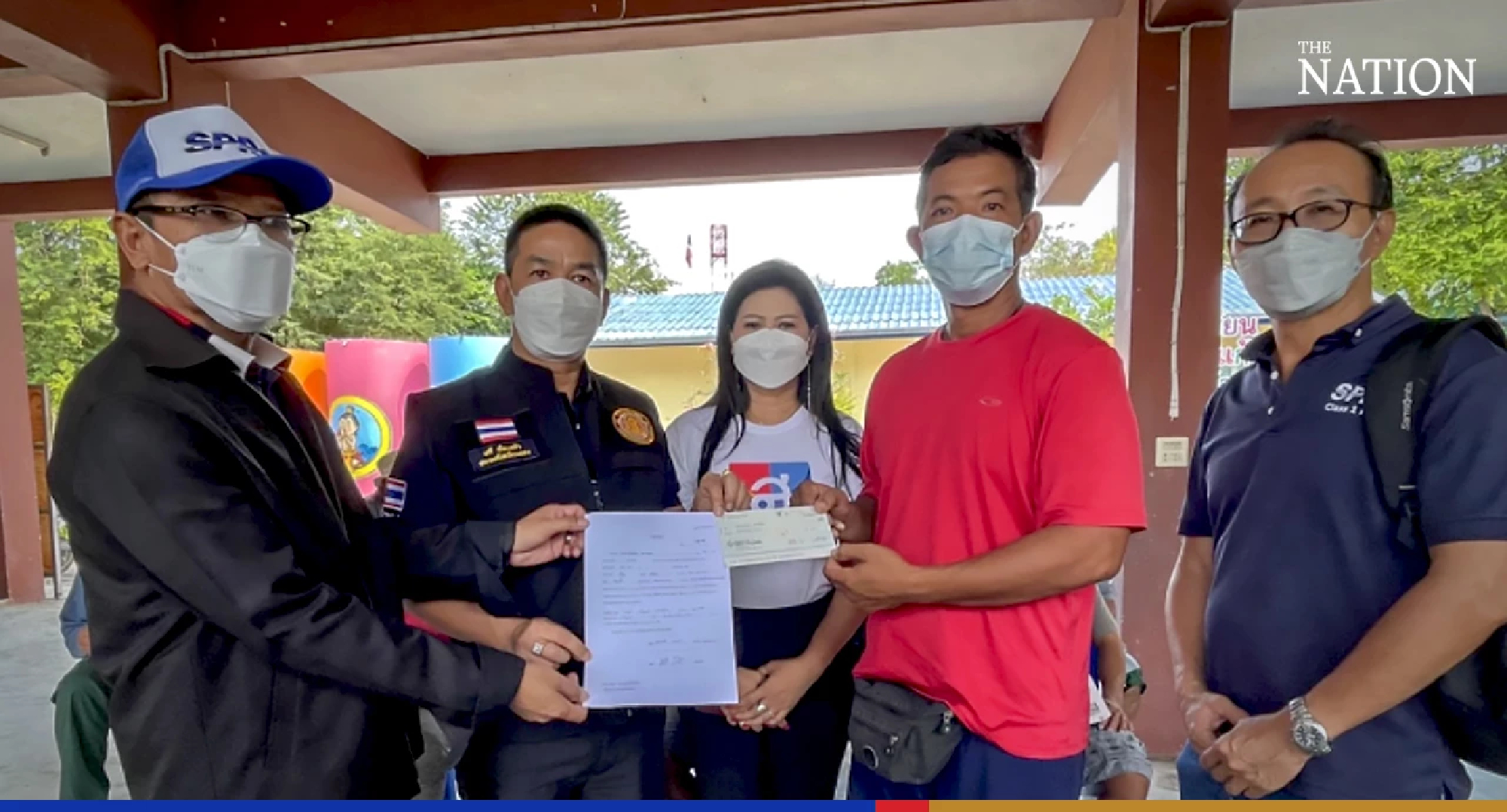 SPRC pays 36 Samet fishermen THB45,000 each for oil spill