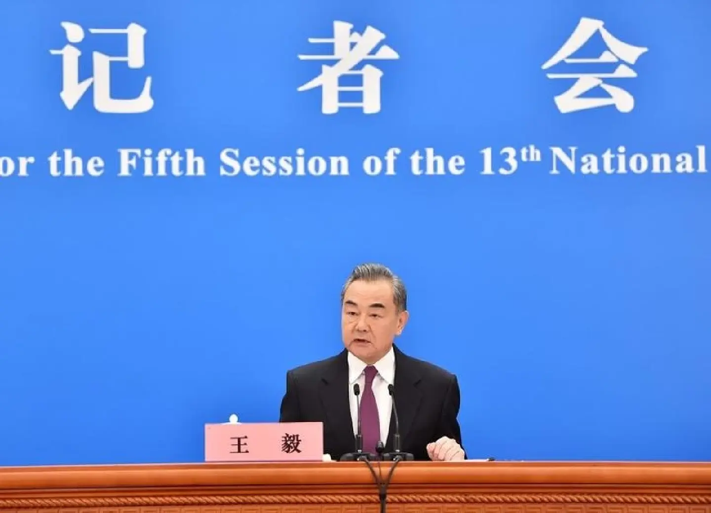 China calls for preventing humanitarian crises in Ukraine China calls for preventing humanitarian crises in Ukraine