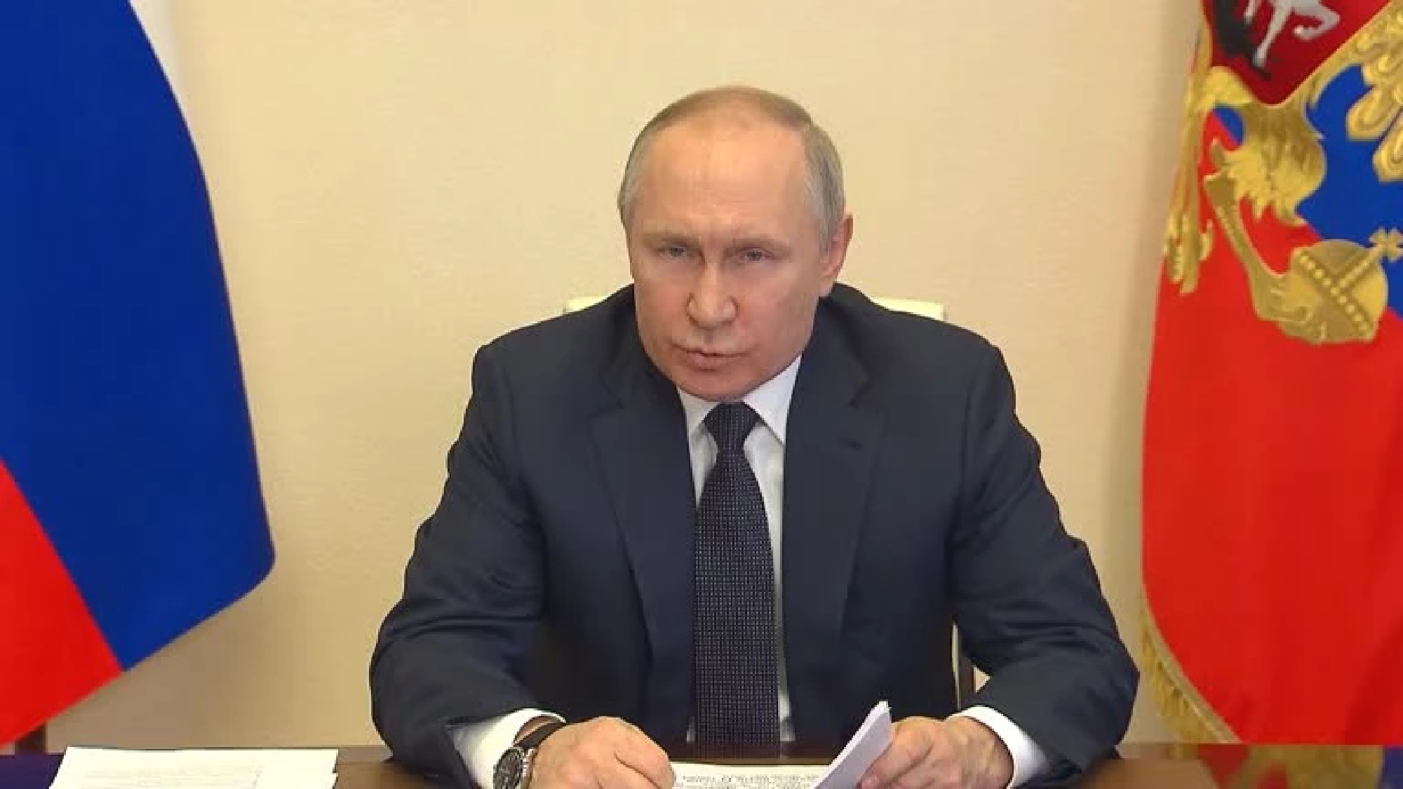 Putin says ready to discuss neutrality for Ukraine
