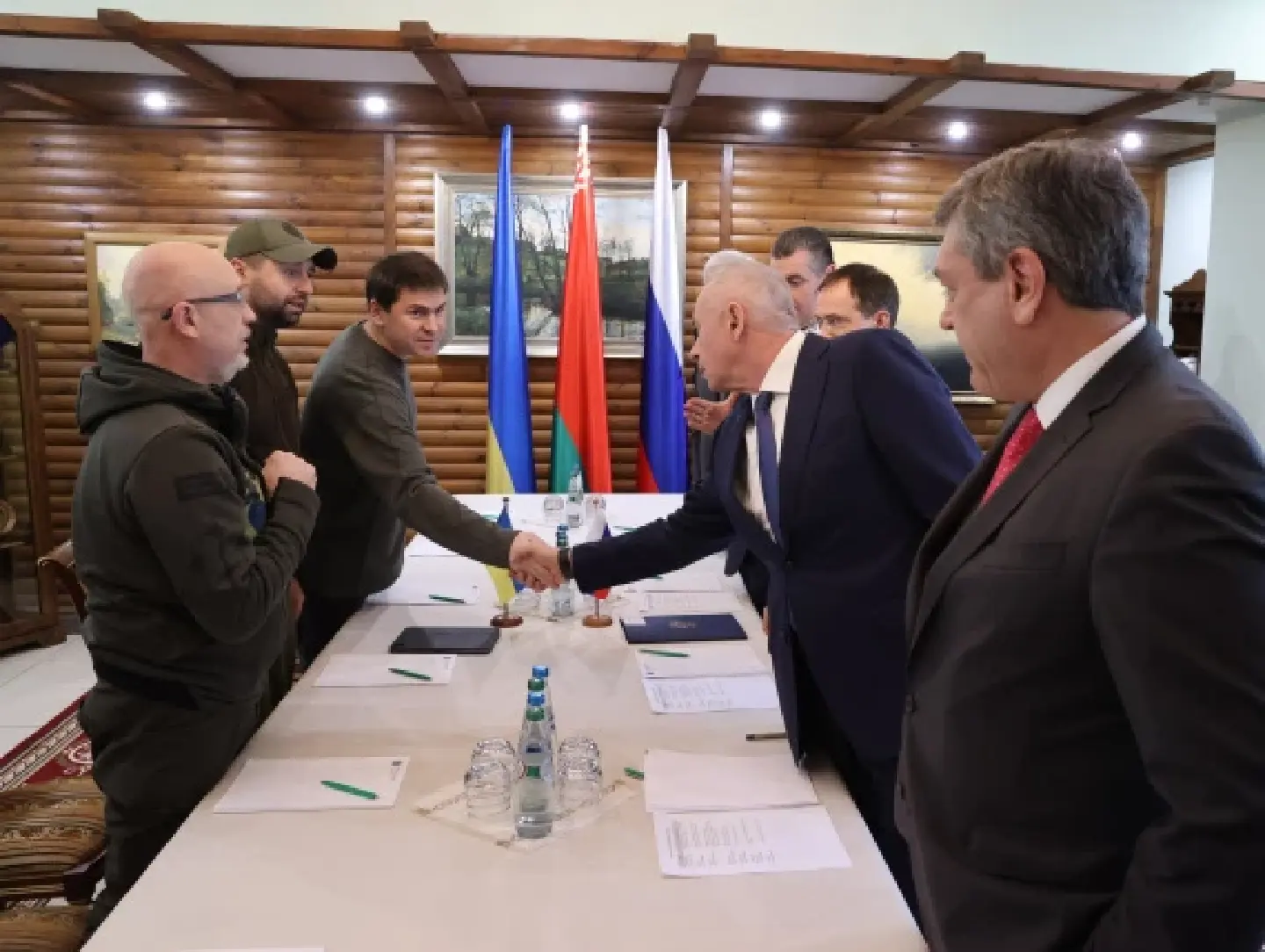 Russia, Ukraine to hold third-round peace talks soon as fighting going on