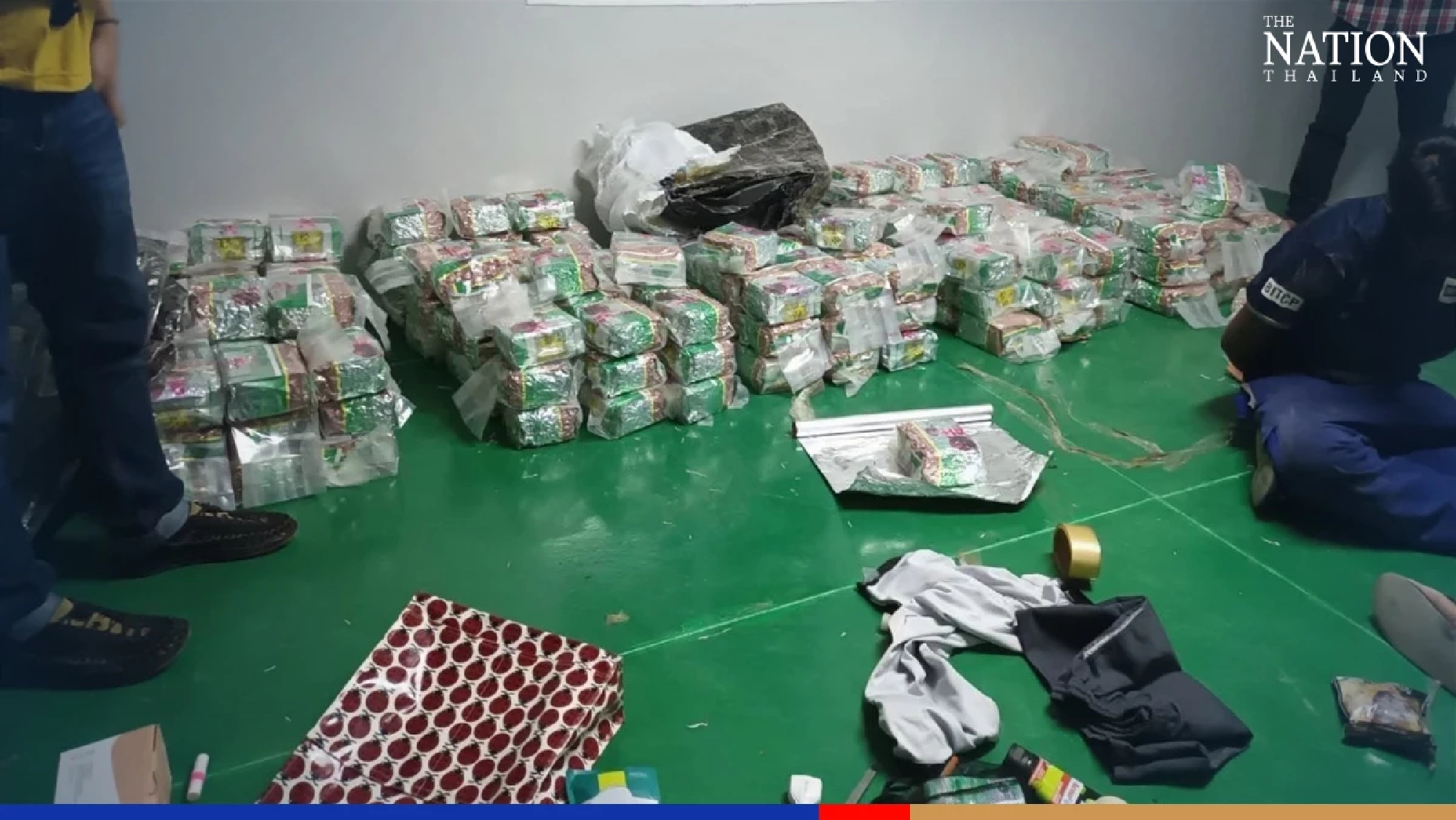 Two arrested, almost 300kg of ‘ice’ seized in Pathum Thani