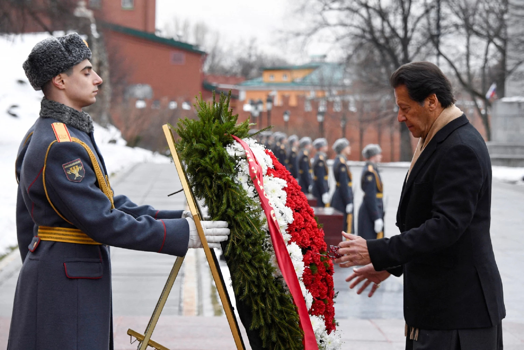 Pakistan's Foreign policy is becoming a casualty of politics