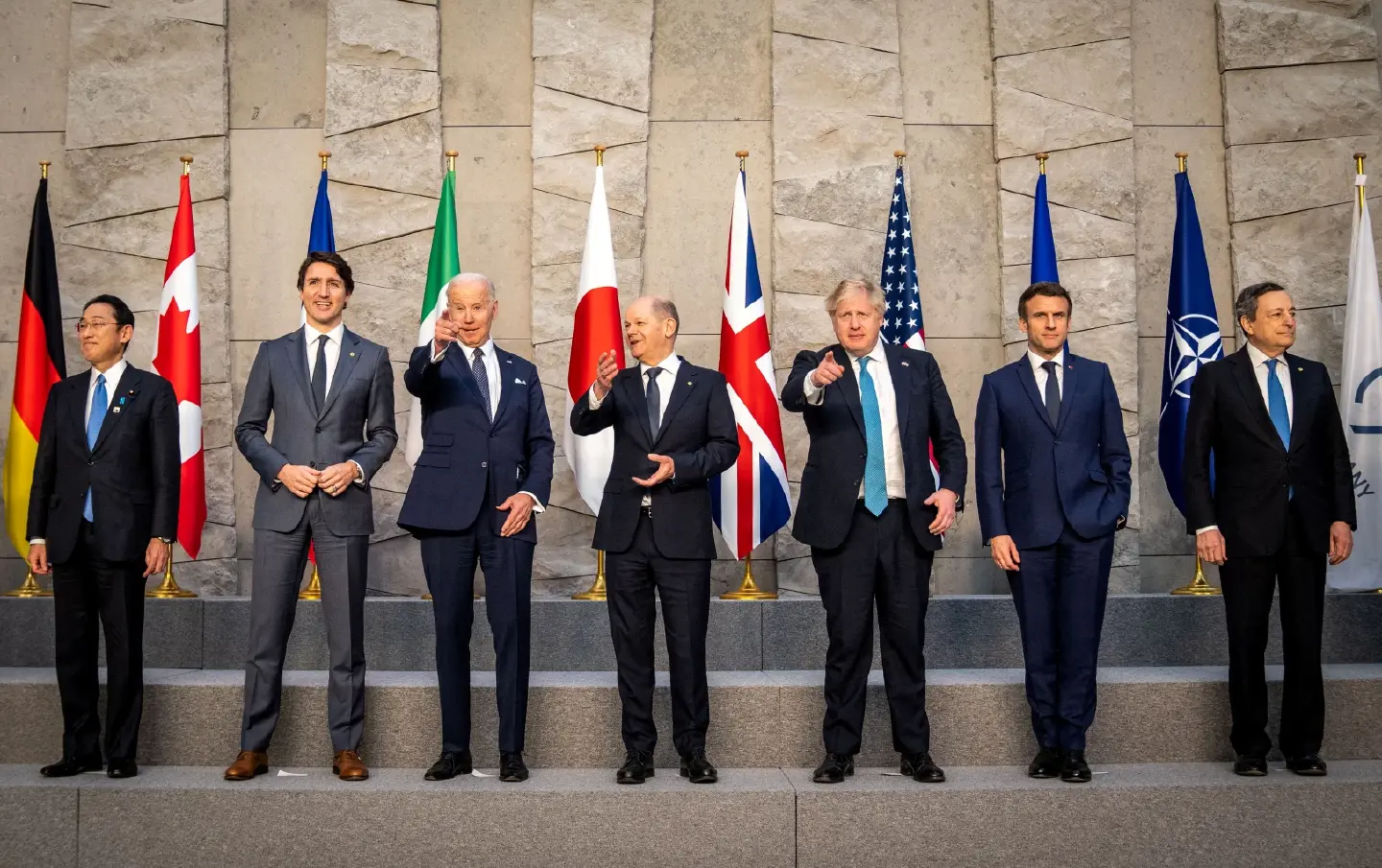 G7 rejects Russia's demand to pay for gas in rubles