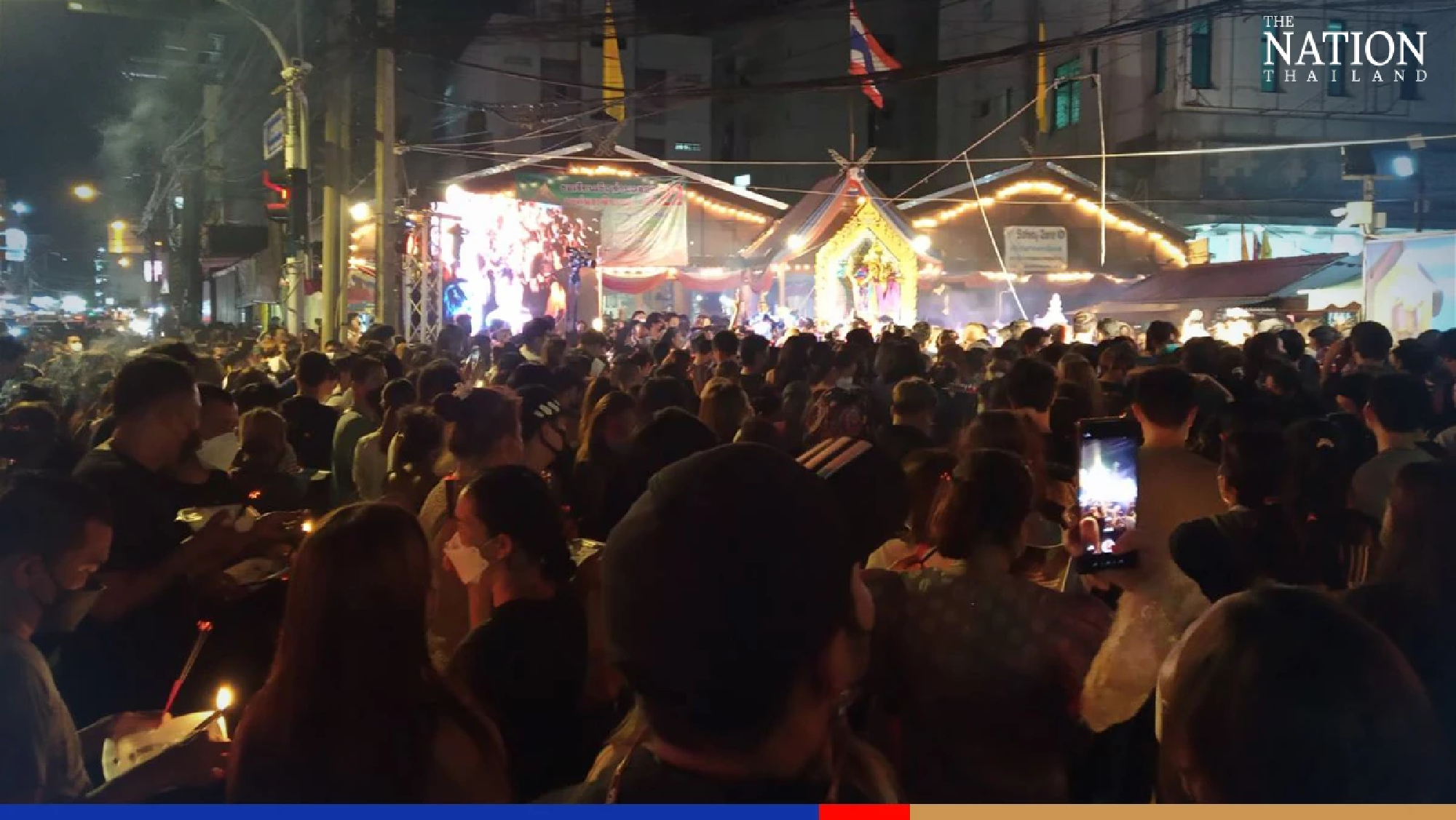 Thousands flock to Ganesha shrine for prosperity