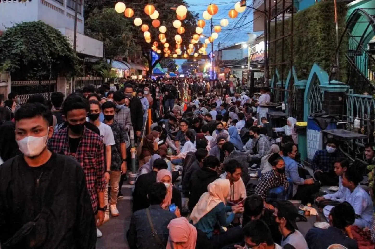 Indonesia braces for higher inflation and slowdown in economic recovery