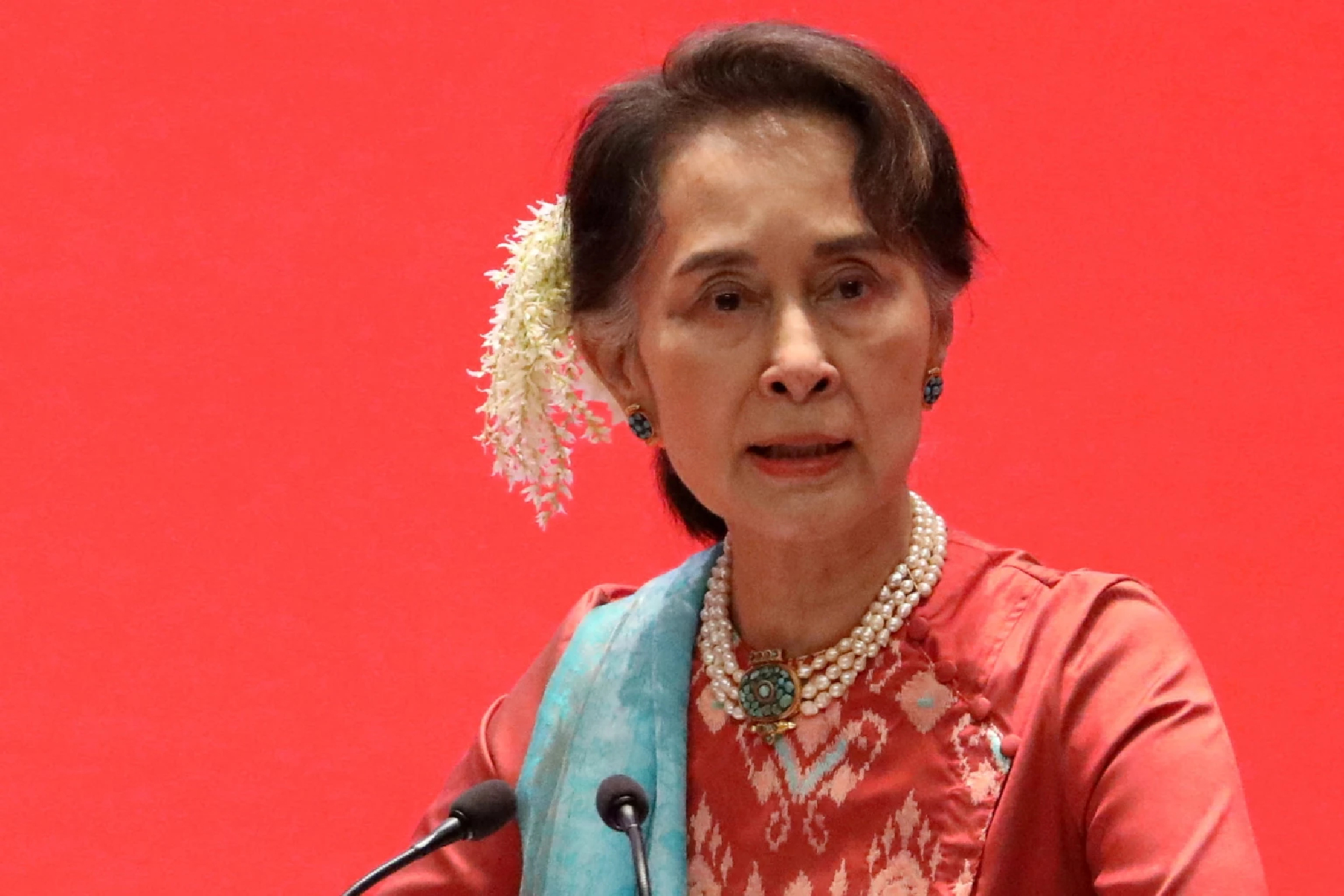 Myanmar court sentences Suu Kyi to 5 years in jail for corruption