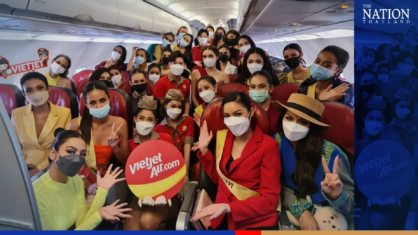 Miss Grand Thailand contestants arrive via ‘Bikini Express’