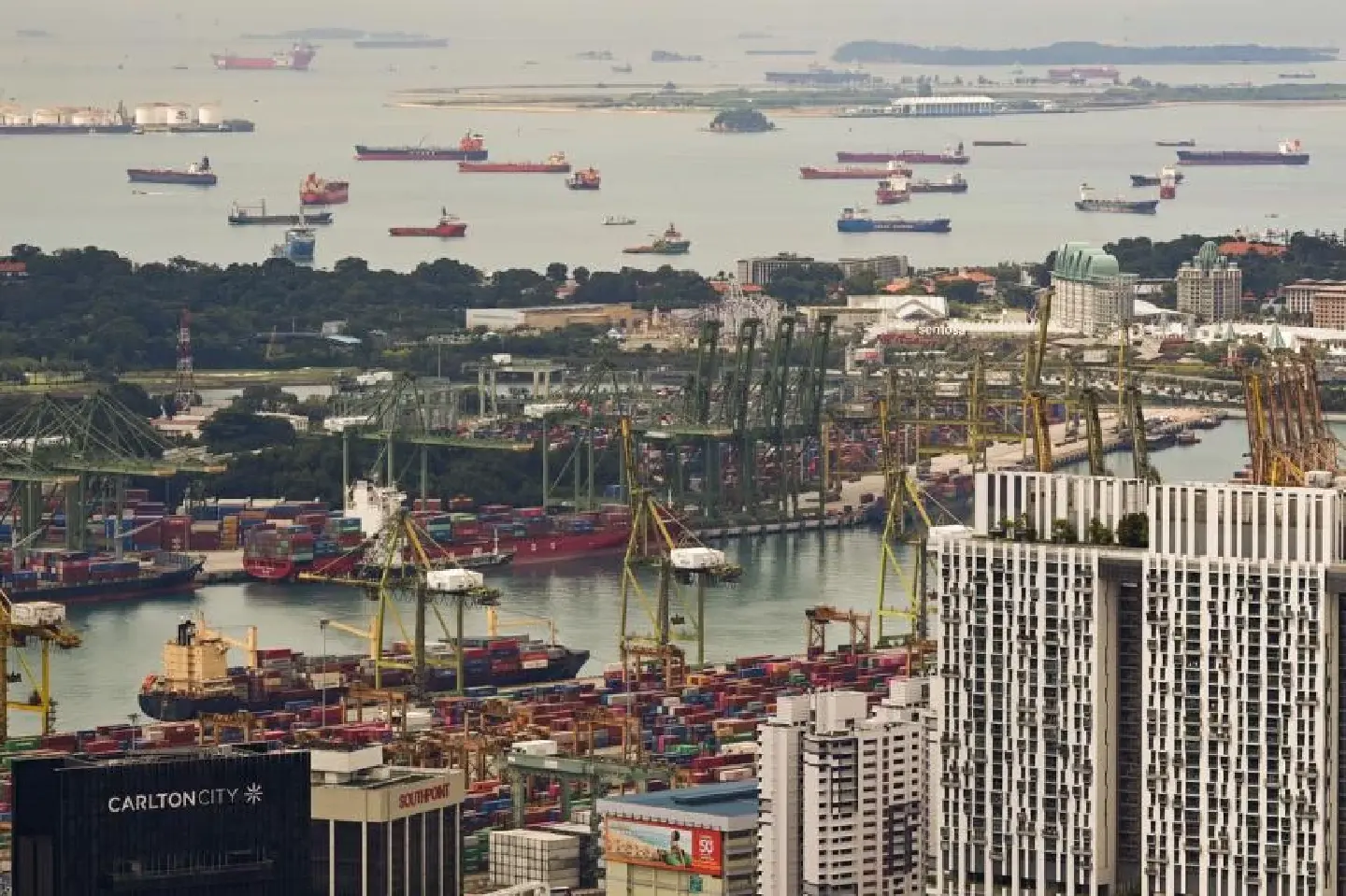 Singapore GDP growth moderates to 3.4% in Q1, below forecasts: Flash data Singapore GDP growth moderates to 3.4% in Q1, below forecasts: Flash data