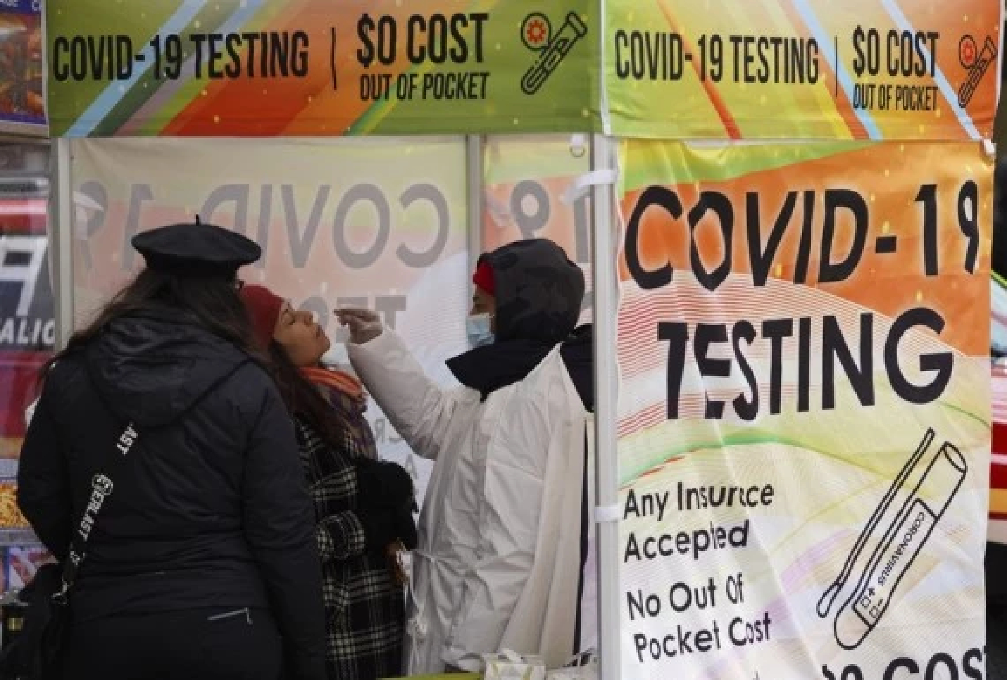 U.S. pins hope on 2nd booster to protect certain groups from COVID-19