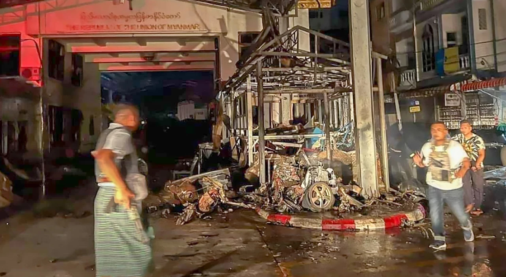 Mae Sot on high alert after car bomb rocks Myawaddy border