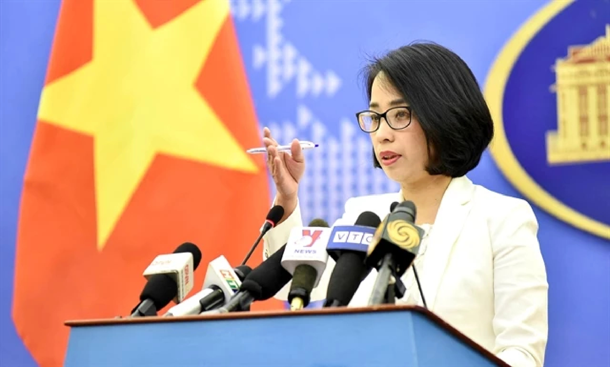 Vietnam asks China to cease militarisation in South China Sea, reasserts sovereignty over islands