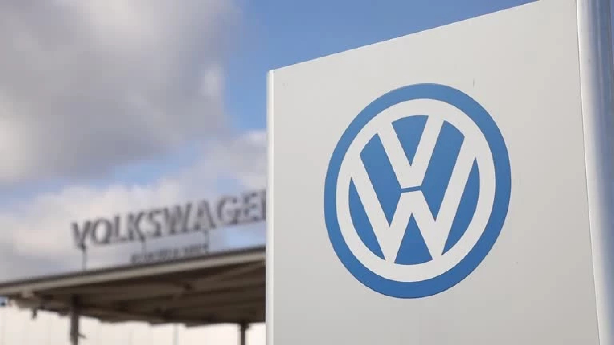 Russian auto boomtown grinds to halt over Ukraine sanctions