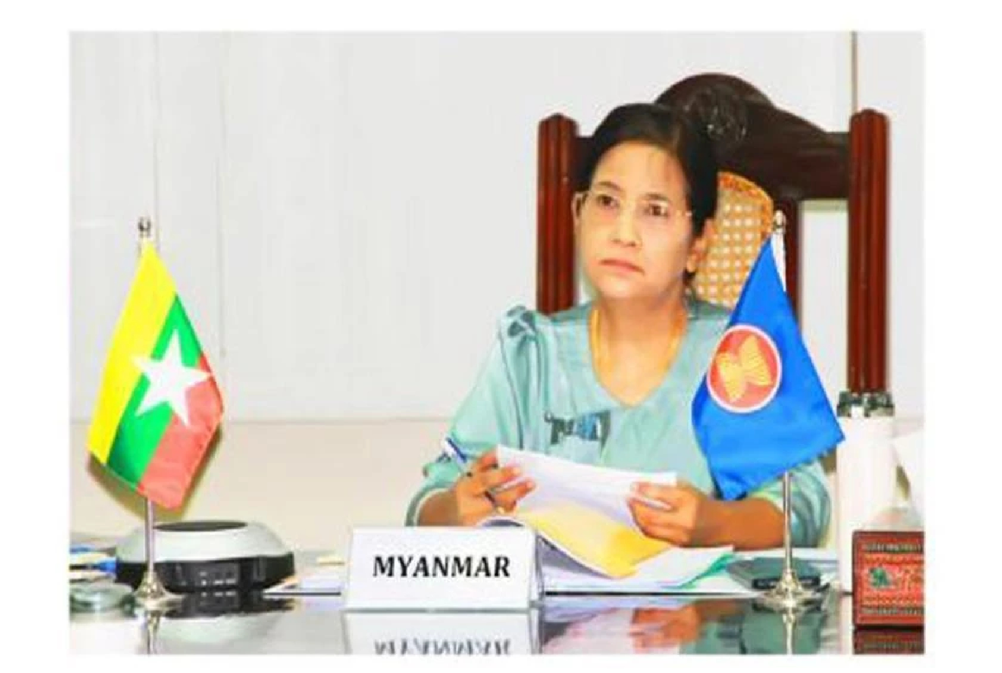 [Myanmar] Unknown gunman shots Central Bank Vice-Governor Daw Than Than Swe