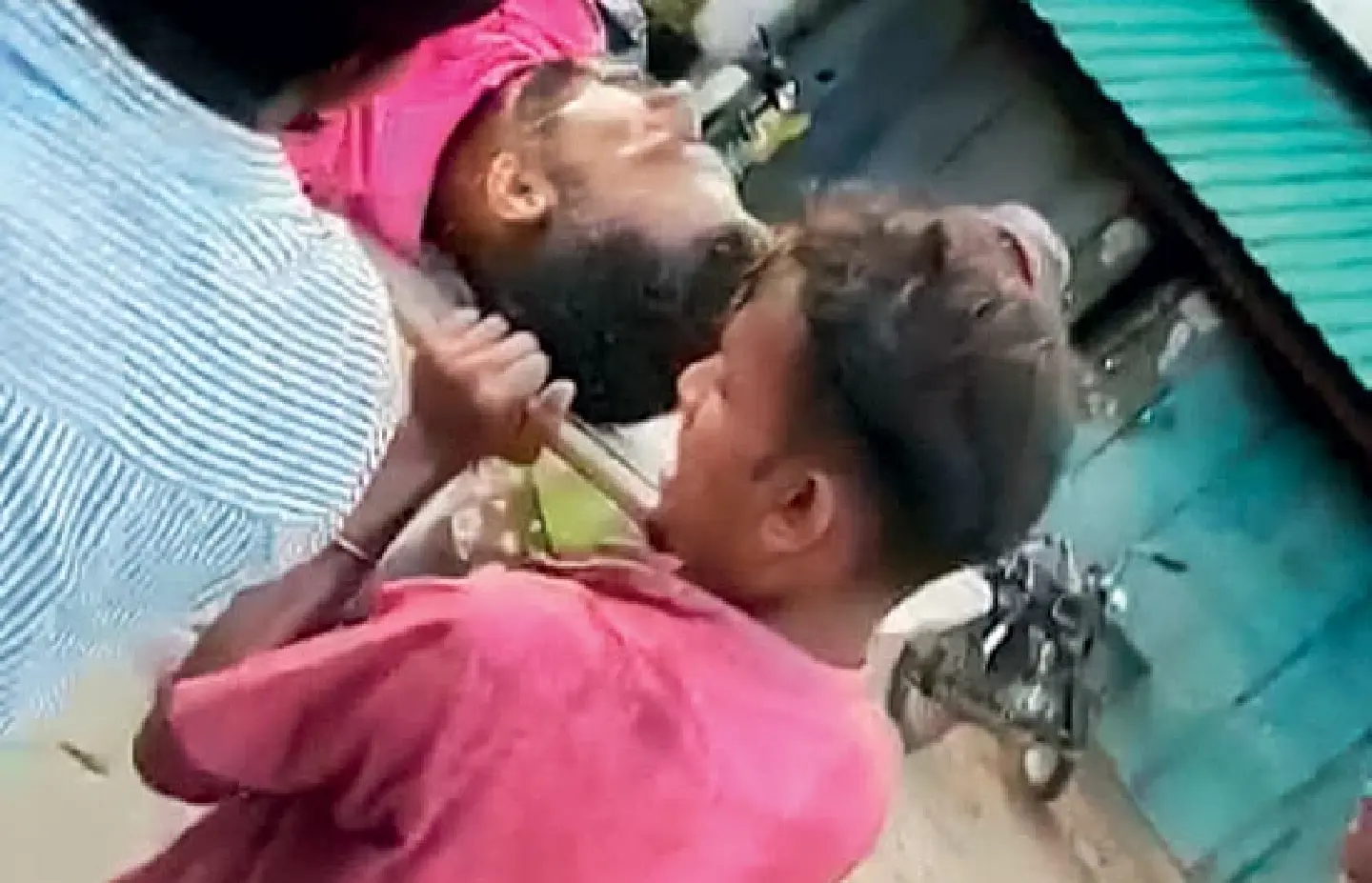 One killed, 24 wounded in police shooting at Rambukkana One killed, 24 wounded in police shooting at Rambukkana