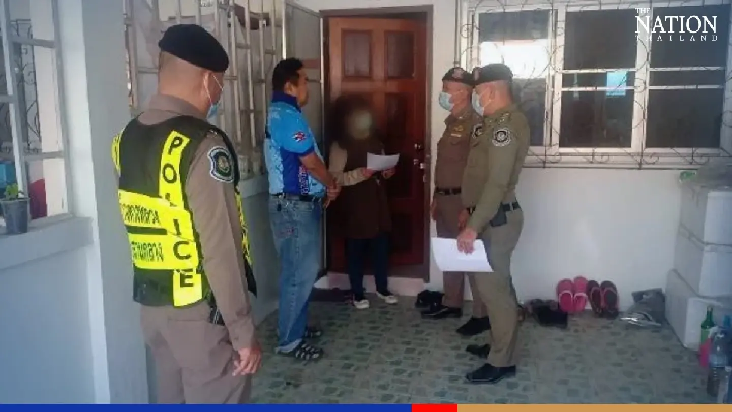 Highway police coming knocking to serve arrest warrants in Chiang Rai Highway police coming knocking to serve arrest warrants in Chiang Rai
