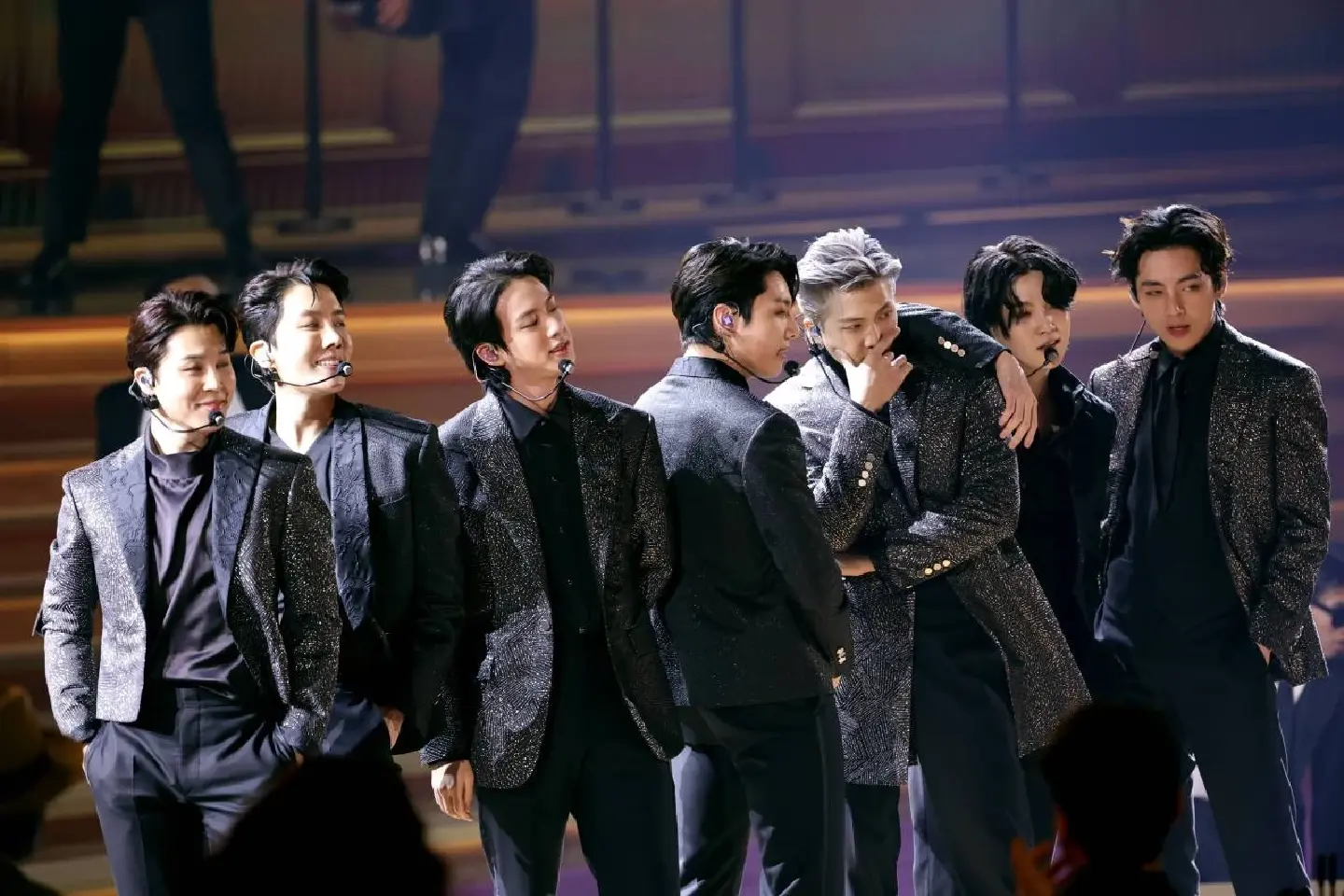 6 out of 10 Koreans support BTS’ alternative military service 6 out of 10 Koreans support BTS’ alternative military service