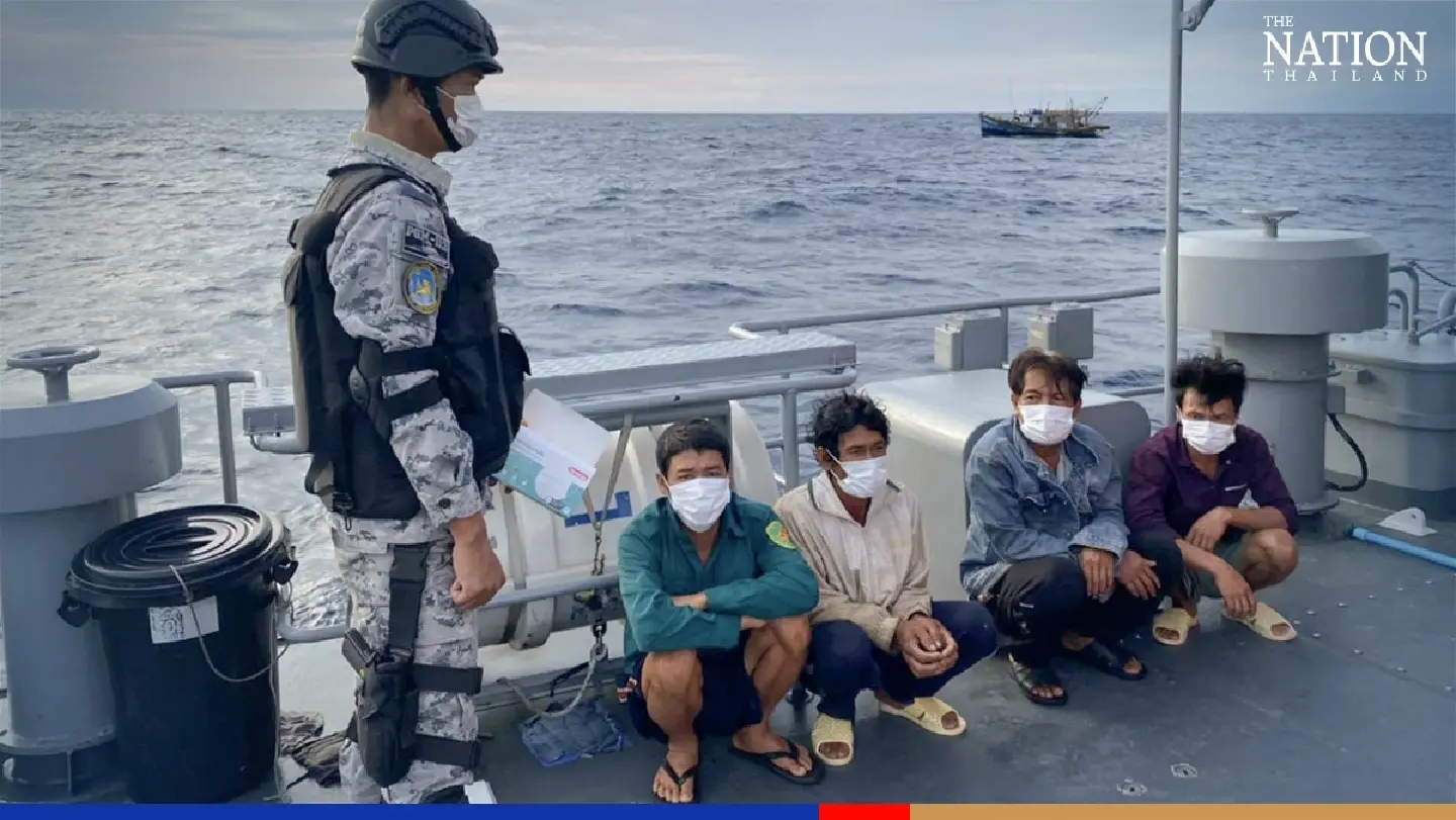 5 Vietnamese fishermen arrested for illegal fishing off Narathiwat coast