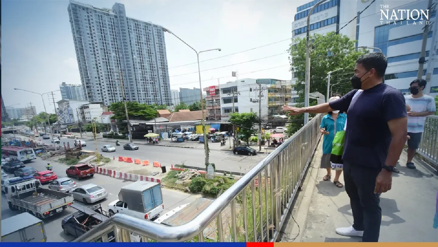 Chadchart warns rules still apply as vendors back on Bangkok pavements Chadchart warns rules still apply as vendors back on Bangkok pavements
