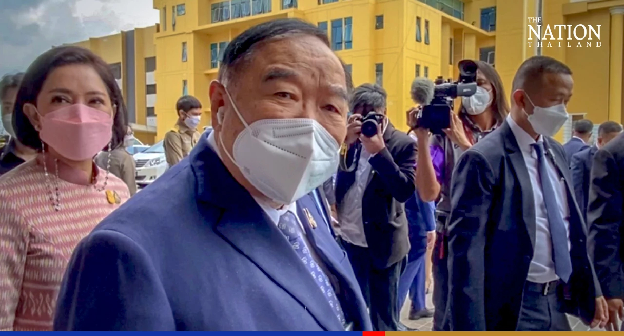 Prawit rejects as speculation reports of him seeking PM’s seat