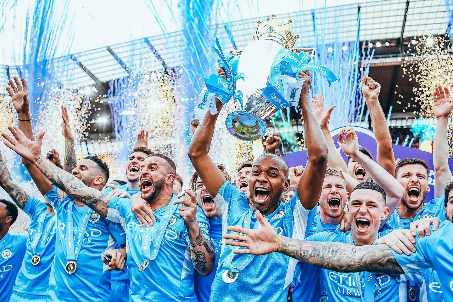 Guardiola : THIS CITY TEAM ARE LEGENDS