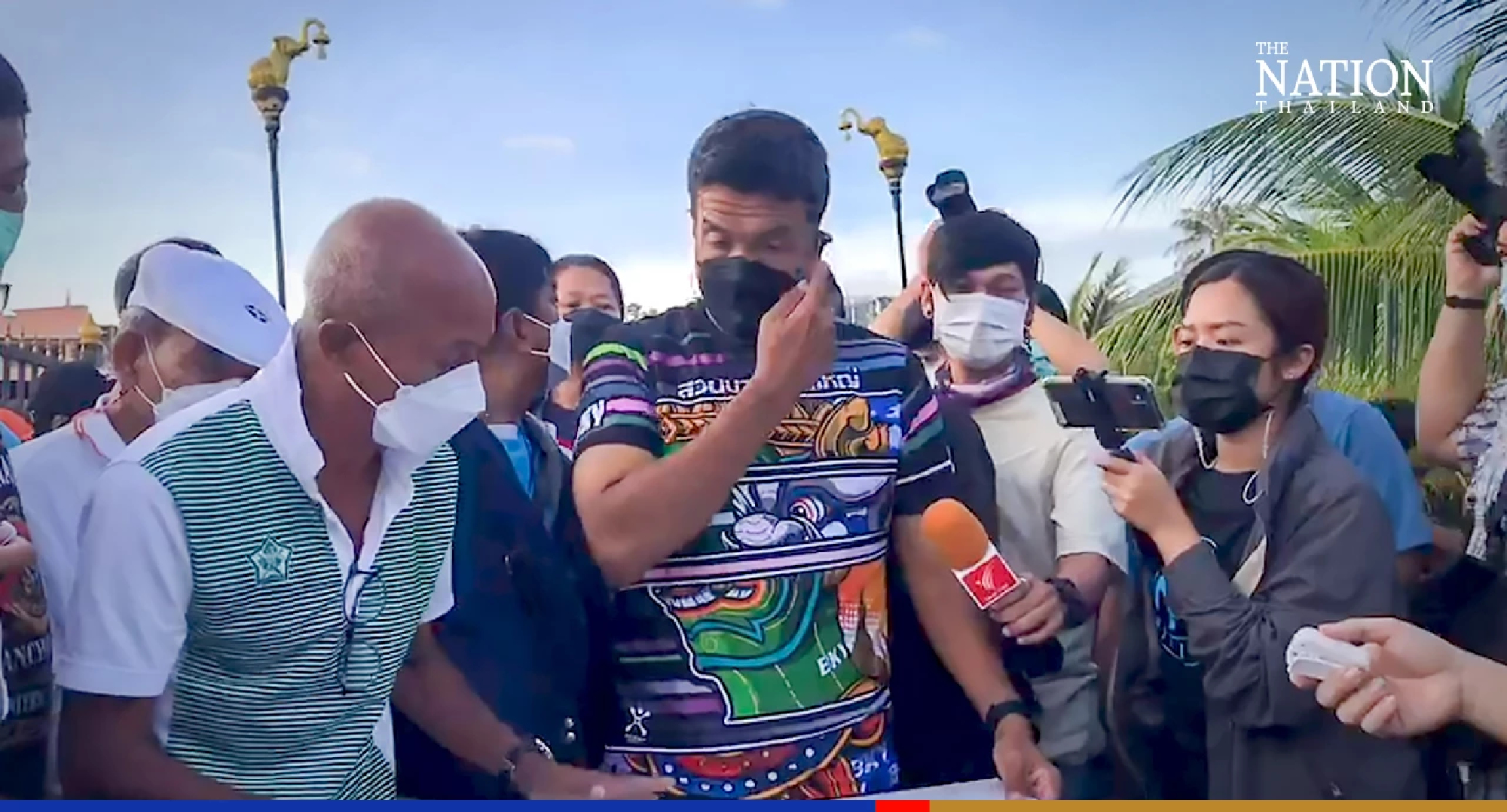 Chadchart seeks to develop parks a mere 800 metres from Bangkokians' homes