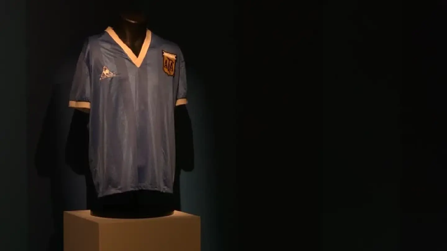 Maradona's 'Hand of God' shirt sold for 7.1 mln pounds Maradona's 'Hand of God' shirt sold for 7.1 mln pounds