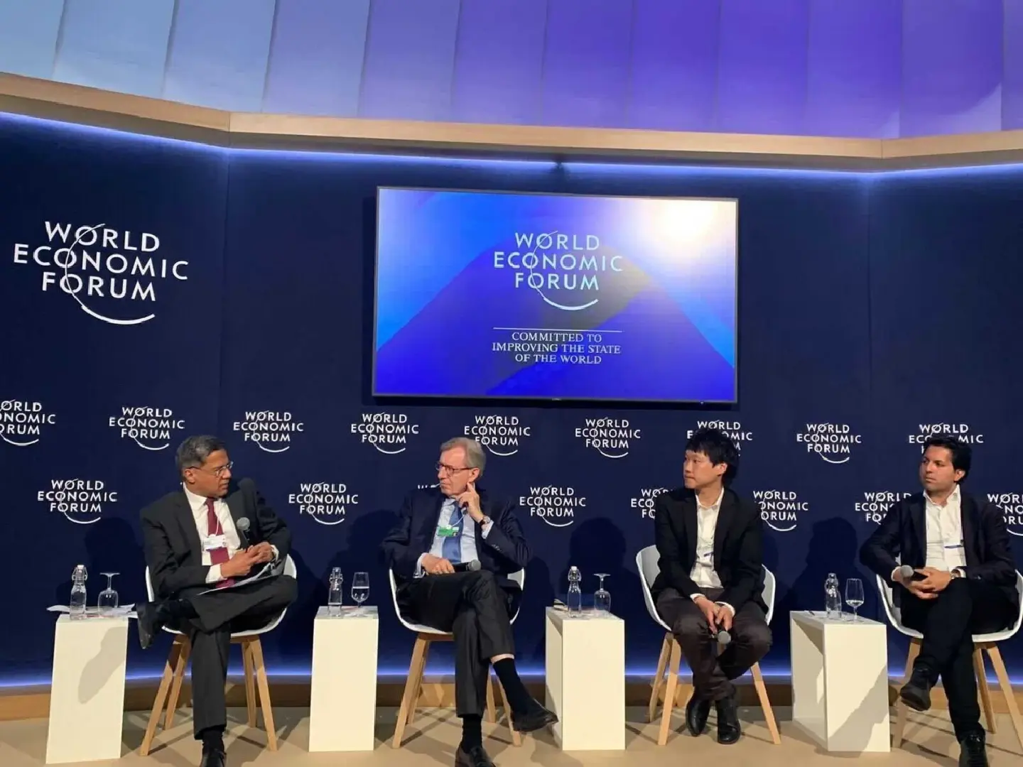 Bitkub’s Group CEO attends "DeFi - Future of Decentralized Governance" discussion at World Economic Forum: Davos 2022 Bitkub’s Group CEO attends "DeFi - Future of Decentralized Governance" discussion at World Economic Forum: Davos 2022