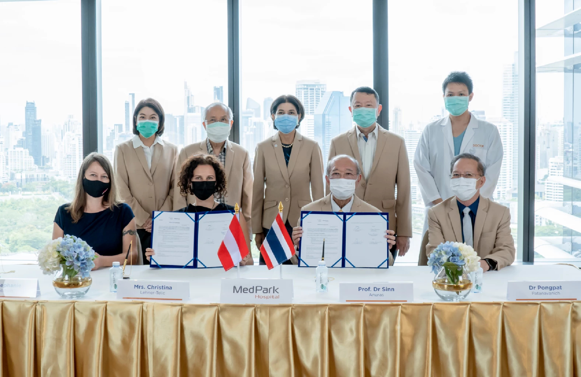 MedPark Hospital, Austrian Embassy sign medical service agreement