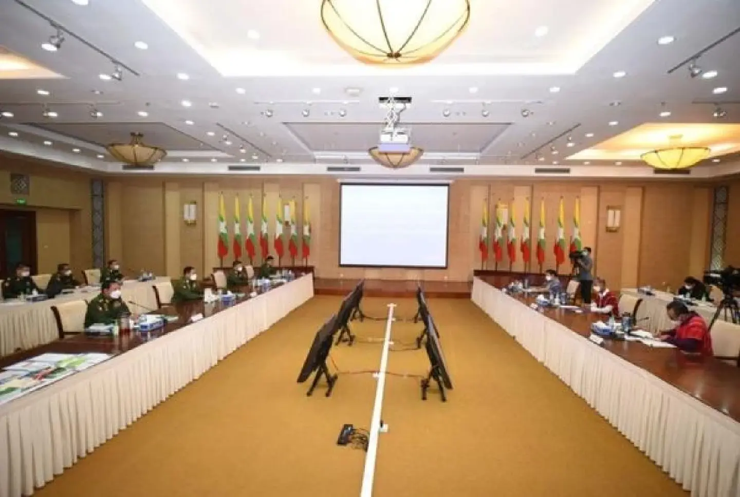Myanmar kicks off peace talks with KNU, Karen Liberation Army Myanmar kicks off peace talks with KNU, Karen Liberation Army