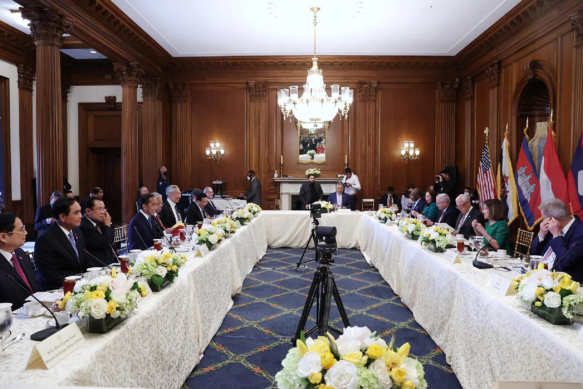 Singapore welcomes US' proposed Indo-Pacific economic plan, says PM Lee