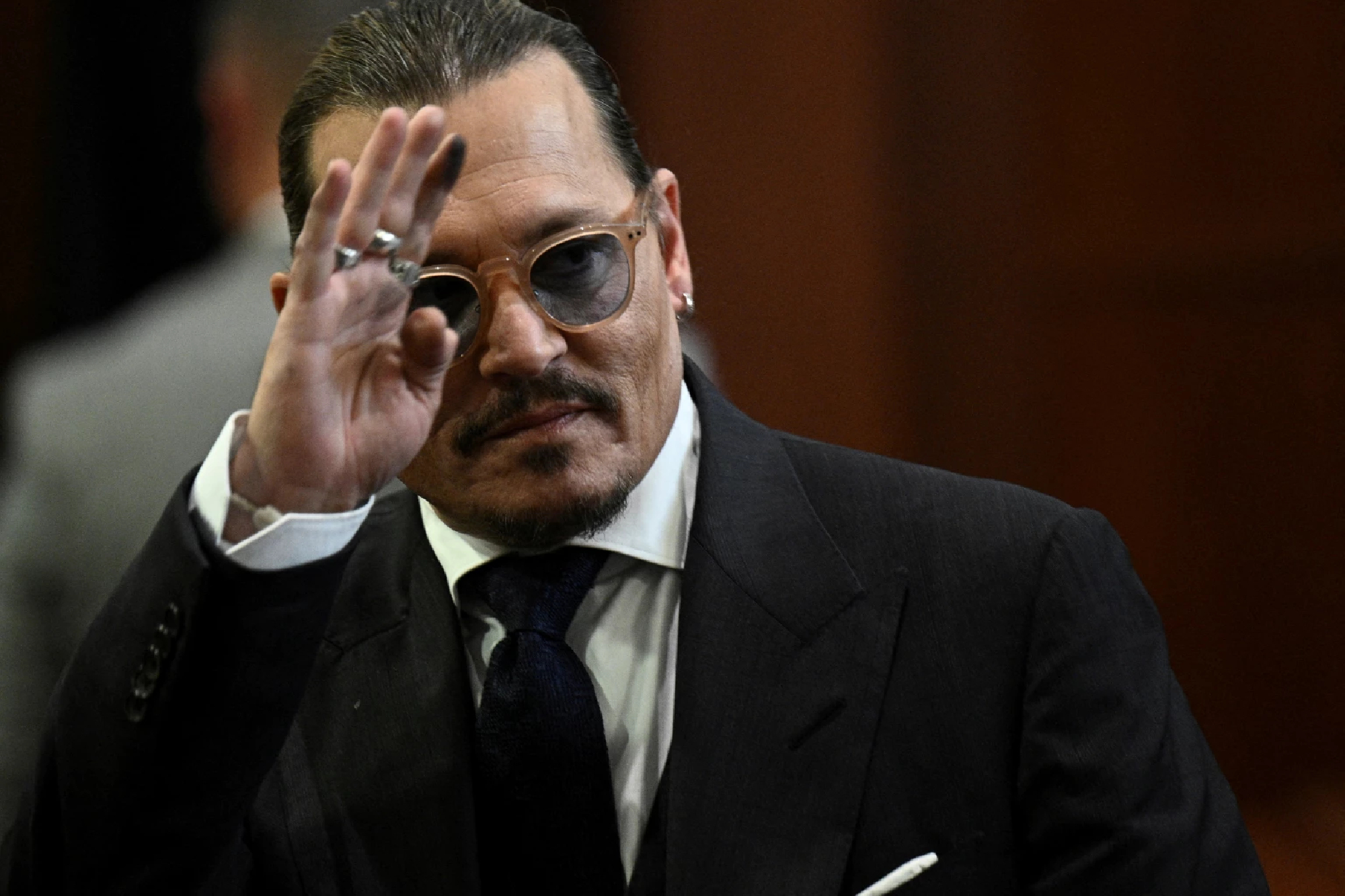 Depp lawyers question Heard about knife, love notes in defamation case