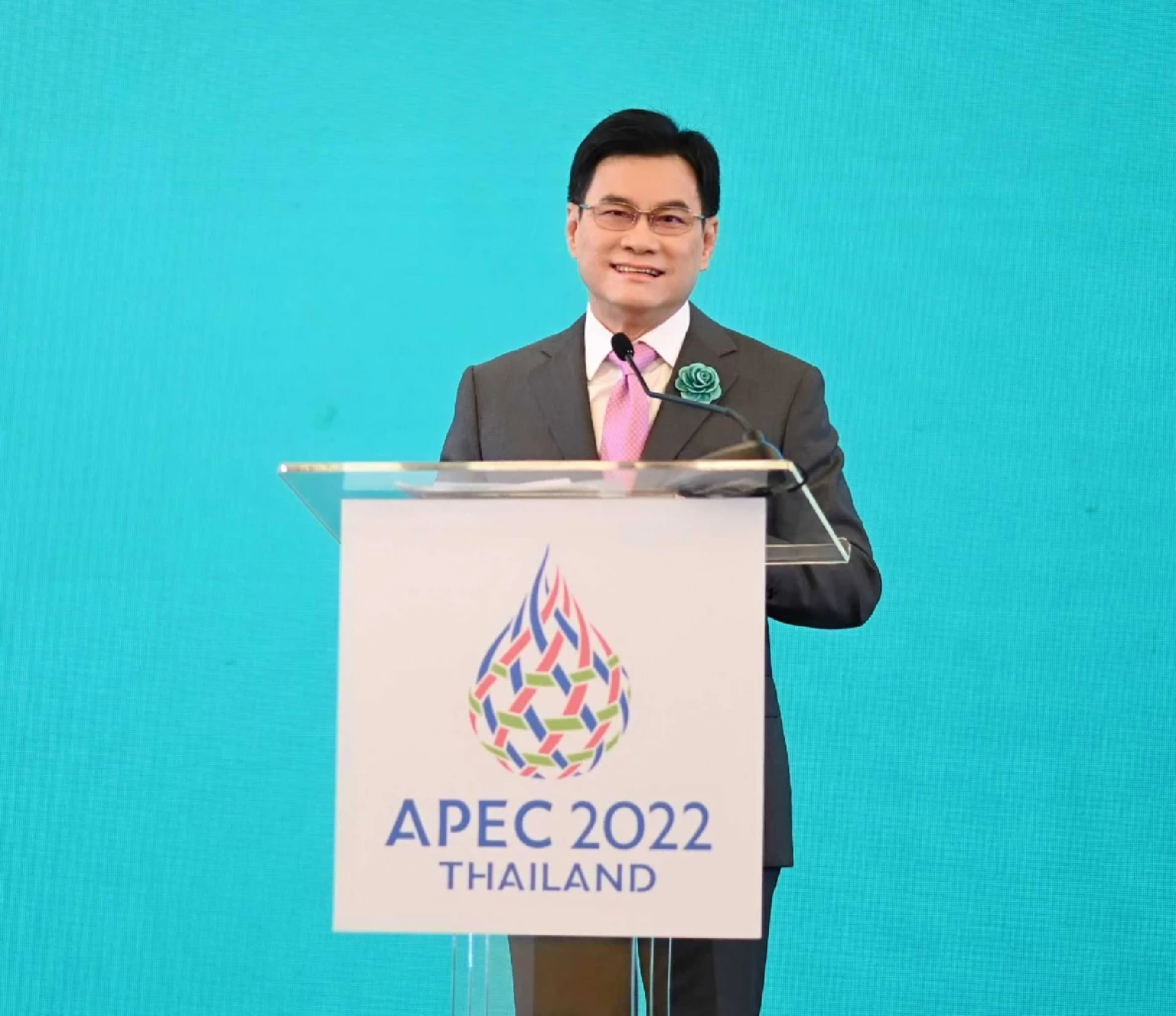 Jurin gladly presents “BCG Model” to APEC2022, targets enhancing of SMEs and Micro SMEs’ capabilities in global market
