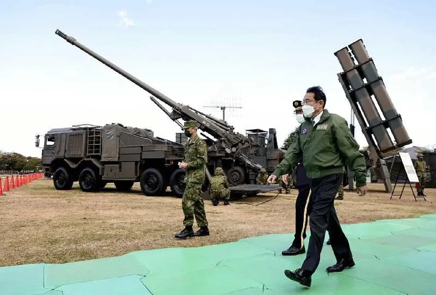 Japan to step up discussions on defence budget increase Japan to step up discussions on defence budget increase