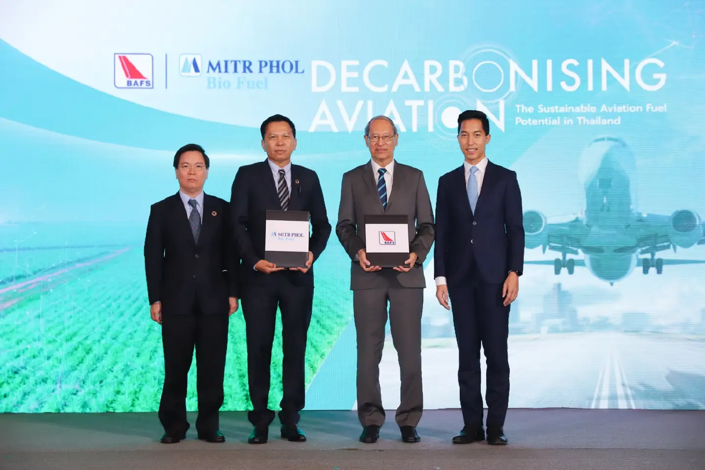 Two big names fostering collaboration on ‘Net-Zero’ mission for low-carbon fuels towards further step of aviation fueling excellence Two big names fostering collaboration on ‘Net-Zero’ mission for low-carbon fuels towards further step of aviation fueling excellence