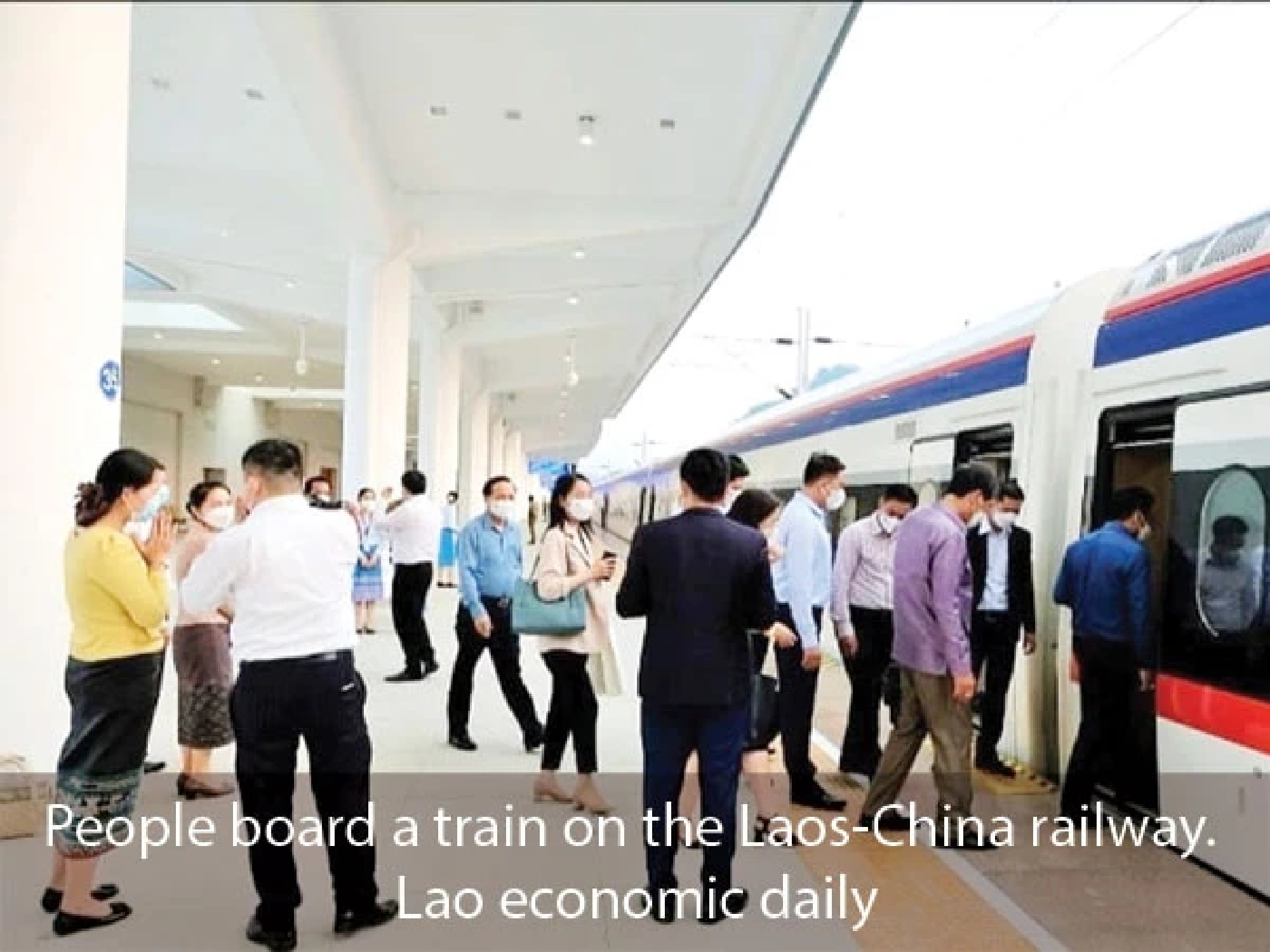 Laos-China railway transports 400,000 plus passengers over 6 months