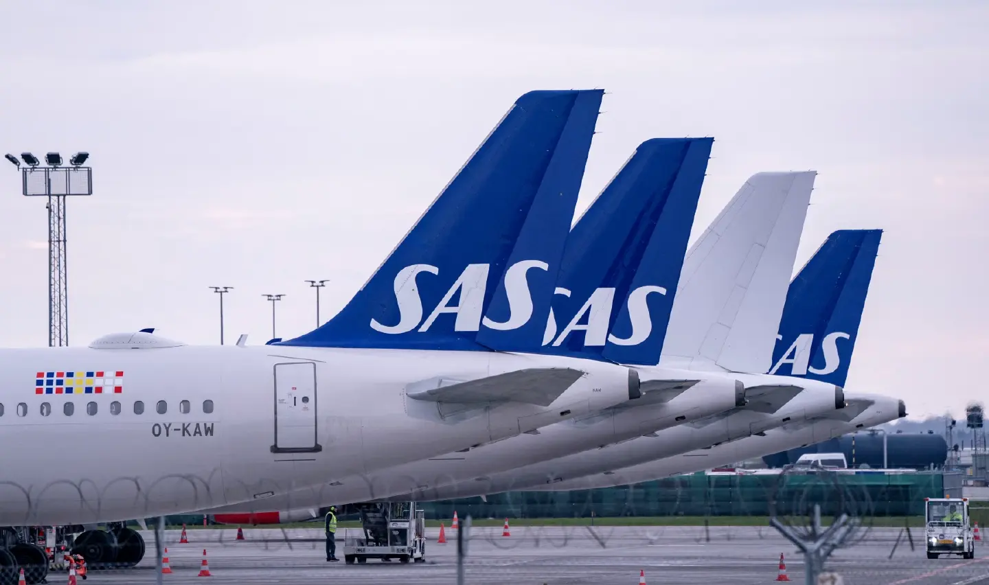 Airline SAS shares hit record low as Sweden says no to more cash