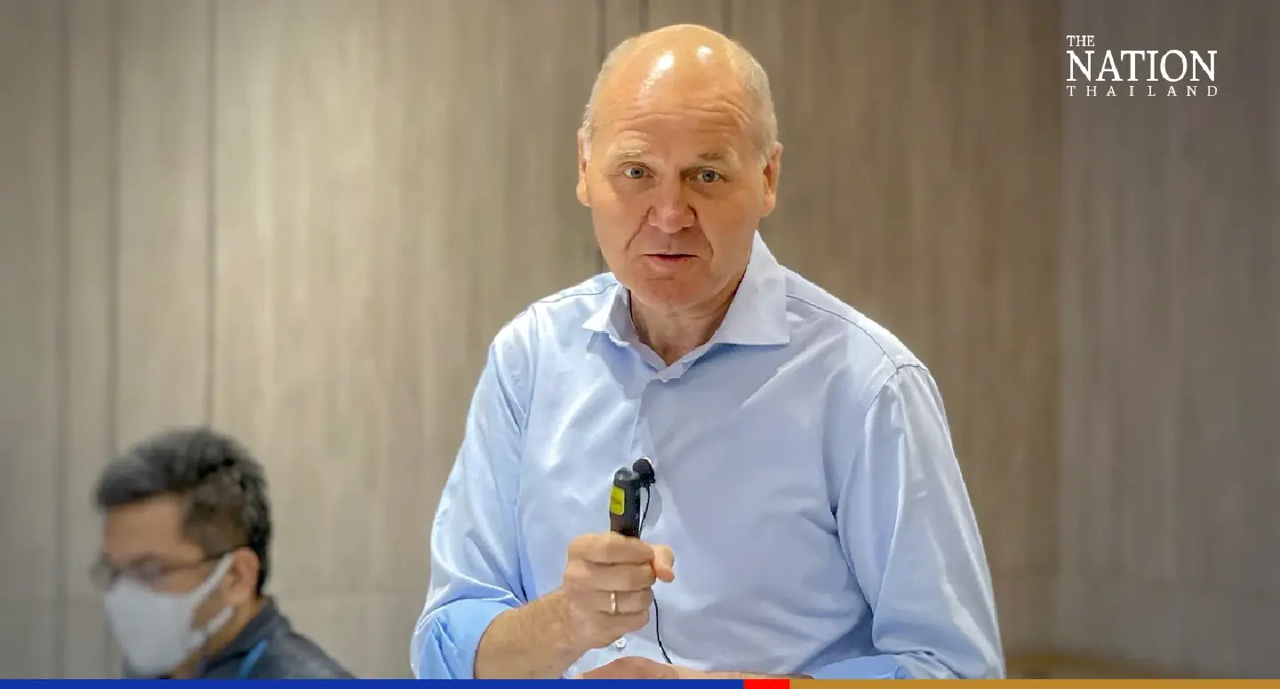 Brekke addresses customer concerns on DTAC-True deal Brekke addresses customer concerns on DTAC-True deal