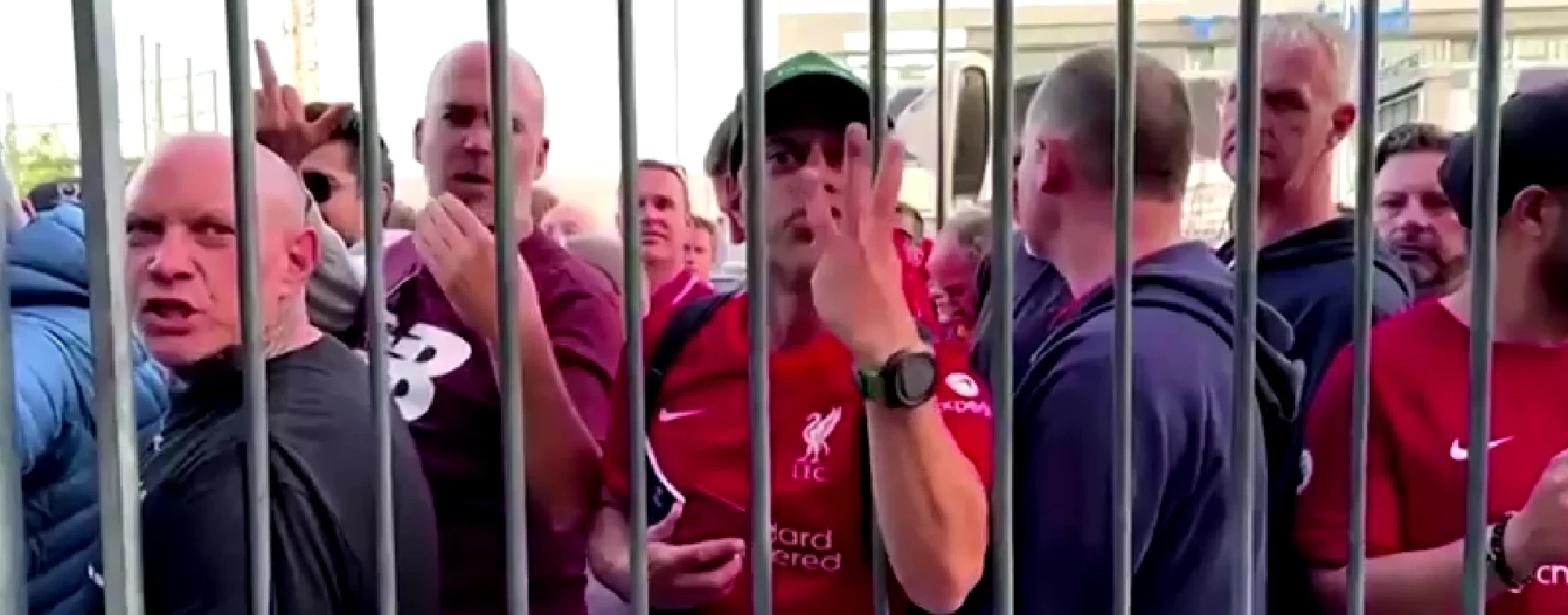 UEFA apologise to fans for 'distressing events' at Champions League final